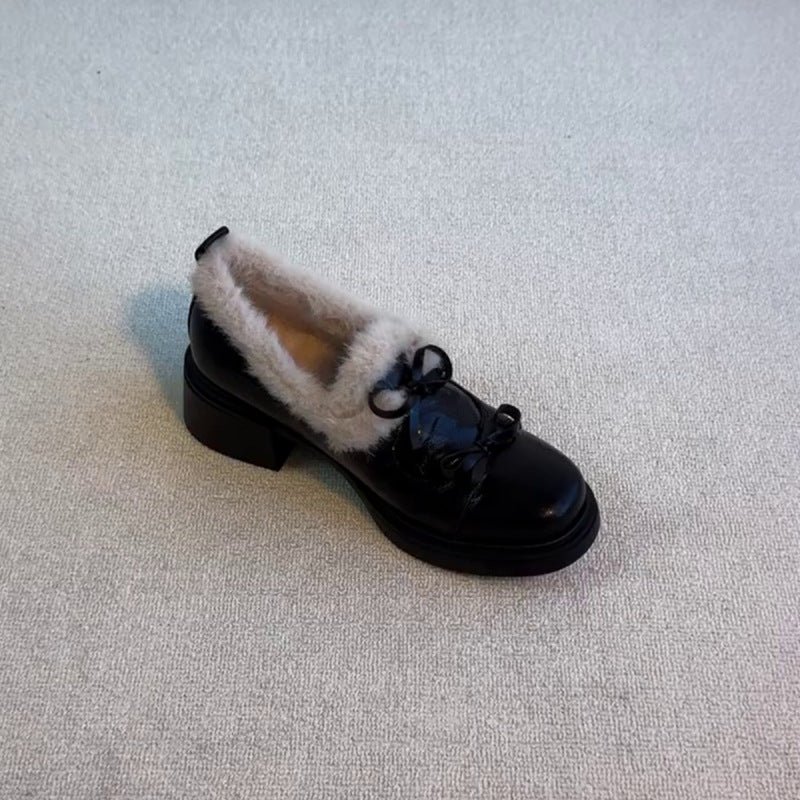 Damen Mokassins mit flauschigem Innenfutter und dekorativer Schnürung Heidi Mode - Image 6