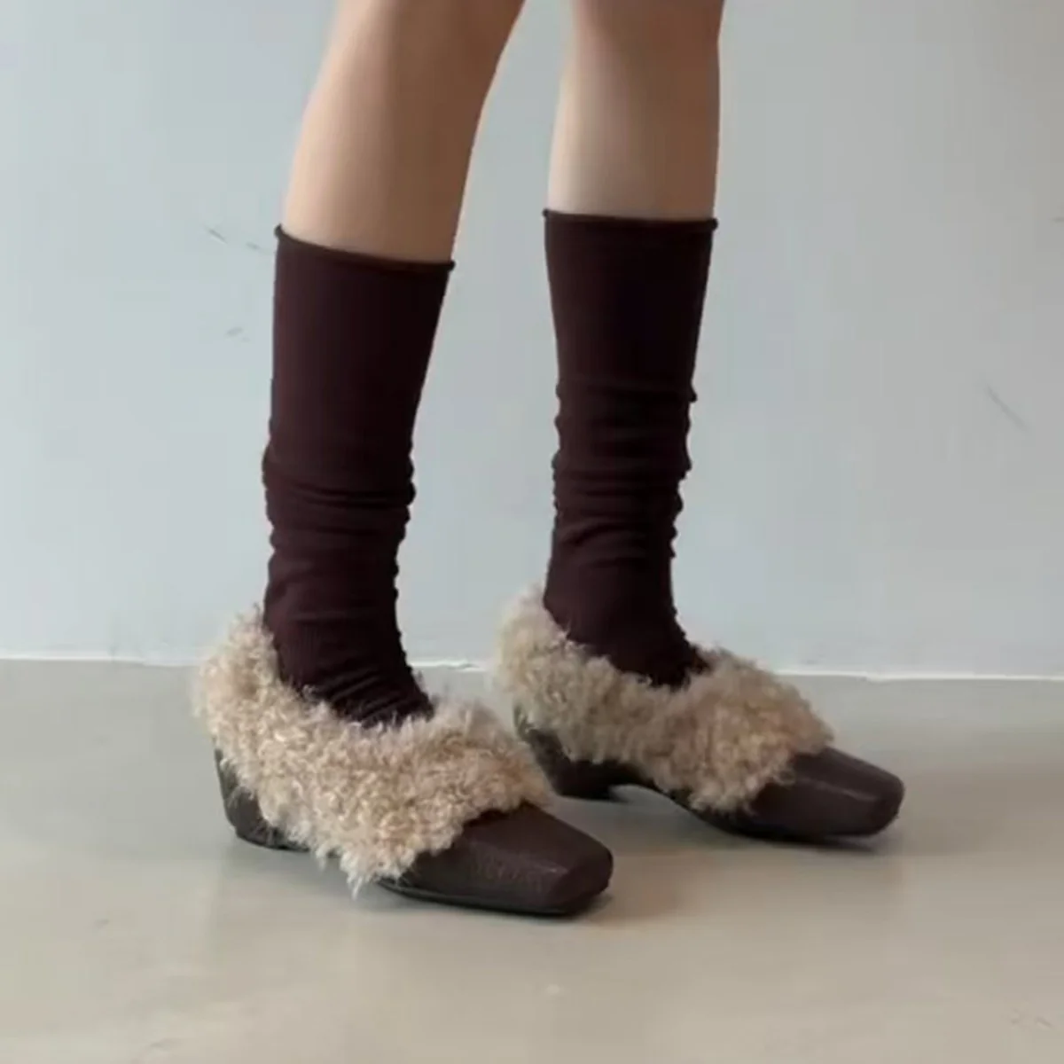 Damen Mokassins mit flauschigem Kragen und stylischem Design Heidi Mode - Image 3