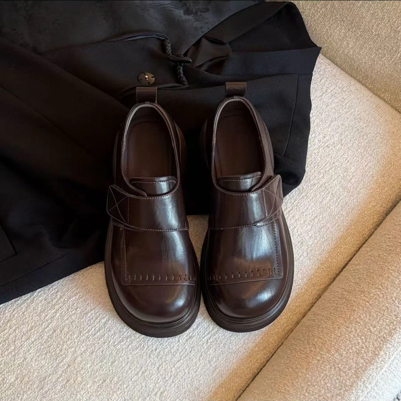 Damen Mokassins mit modischem Riemen und komfortabler Sohle Heidi Mode - Image 6