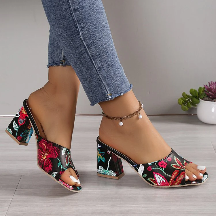 Damen Mules mit Floralem Design und Komfortablem Blockabsatz Heidi-Mode - Image 3