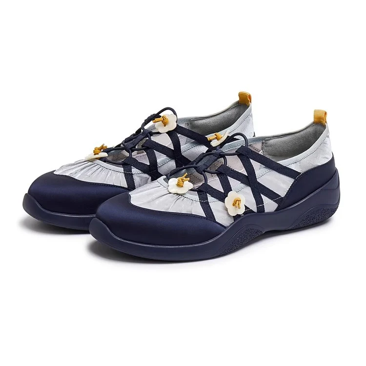 Damen Multifunktionale Freizeitschuhe mit floralem Detail Heidi Mode - Image 3