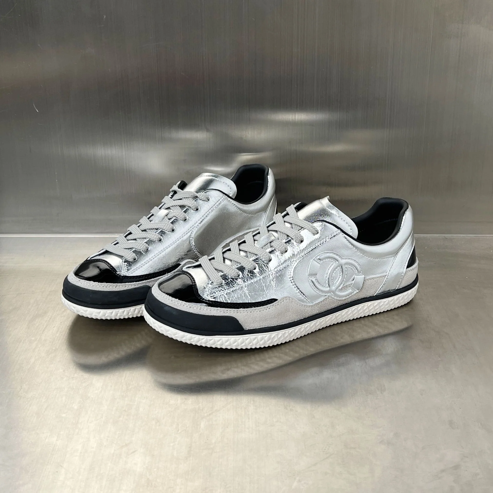 Damen multifunktionale Sneakers mit ergonomischem Fußbett und rutschfester Sohle Heidi Mode - Image 7