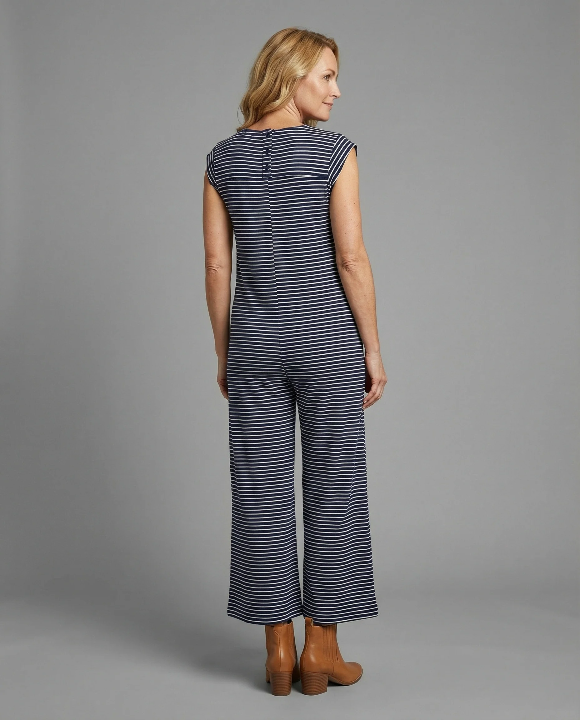 Damen Jumpsuit weit elegant mit Knopfleiste - Image 4