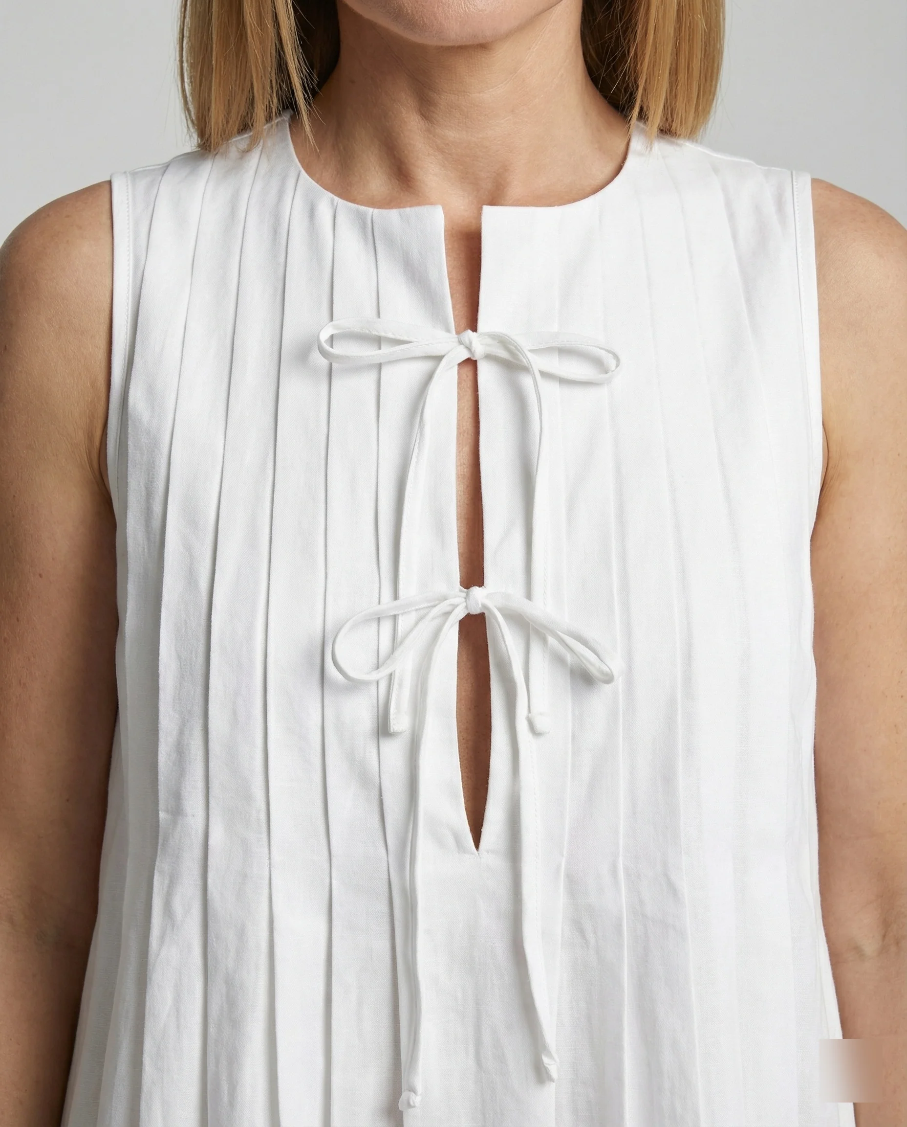 Damen Freizeitkleid ärmellos mit Plissee - Image 4