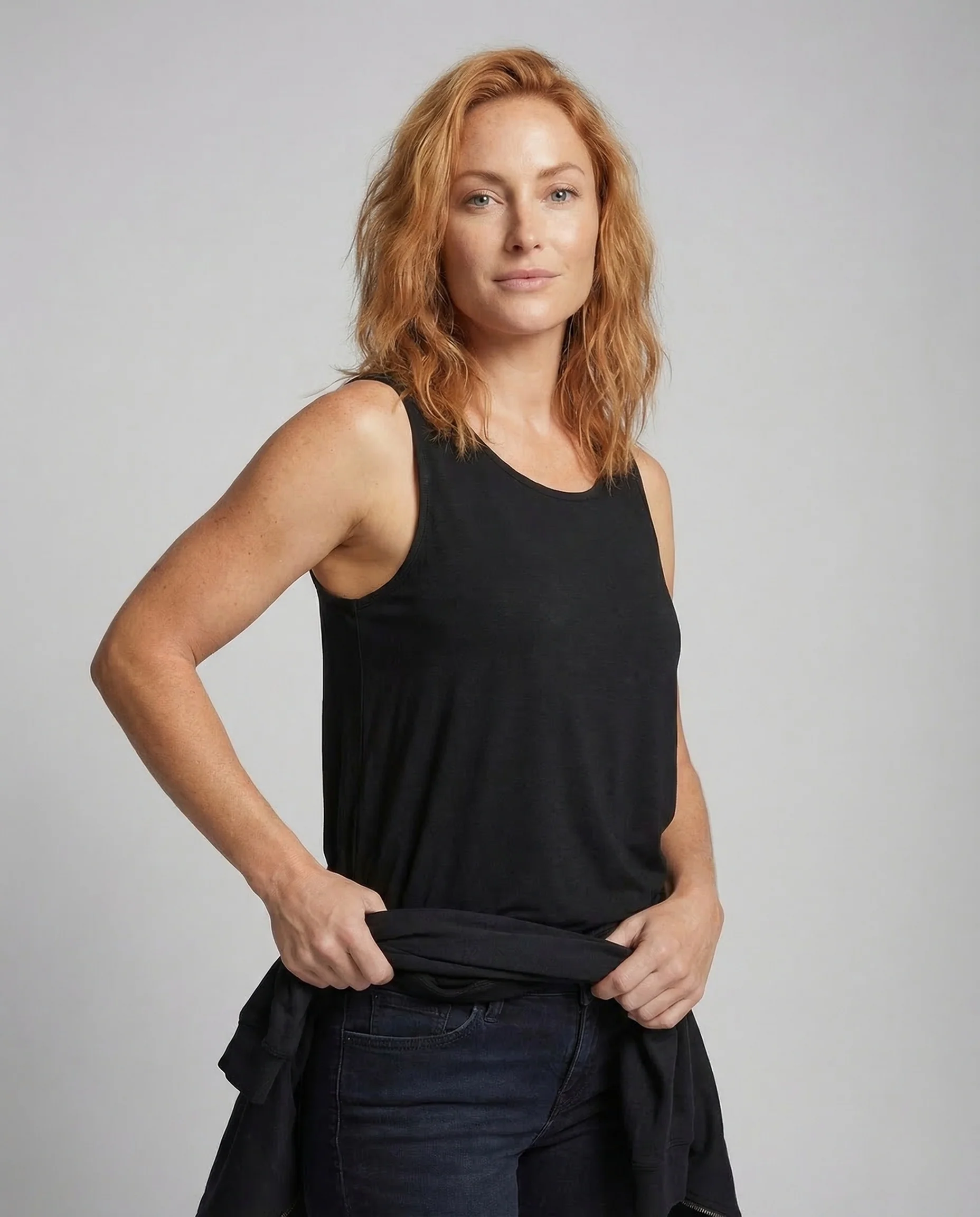 Damen Baumwollshirt Ärmellos Rundhals - Image 2