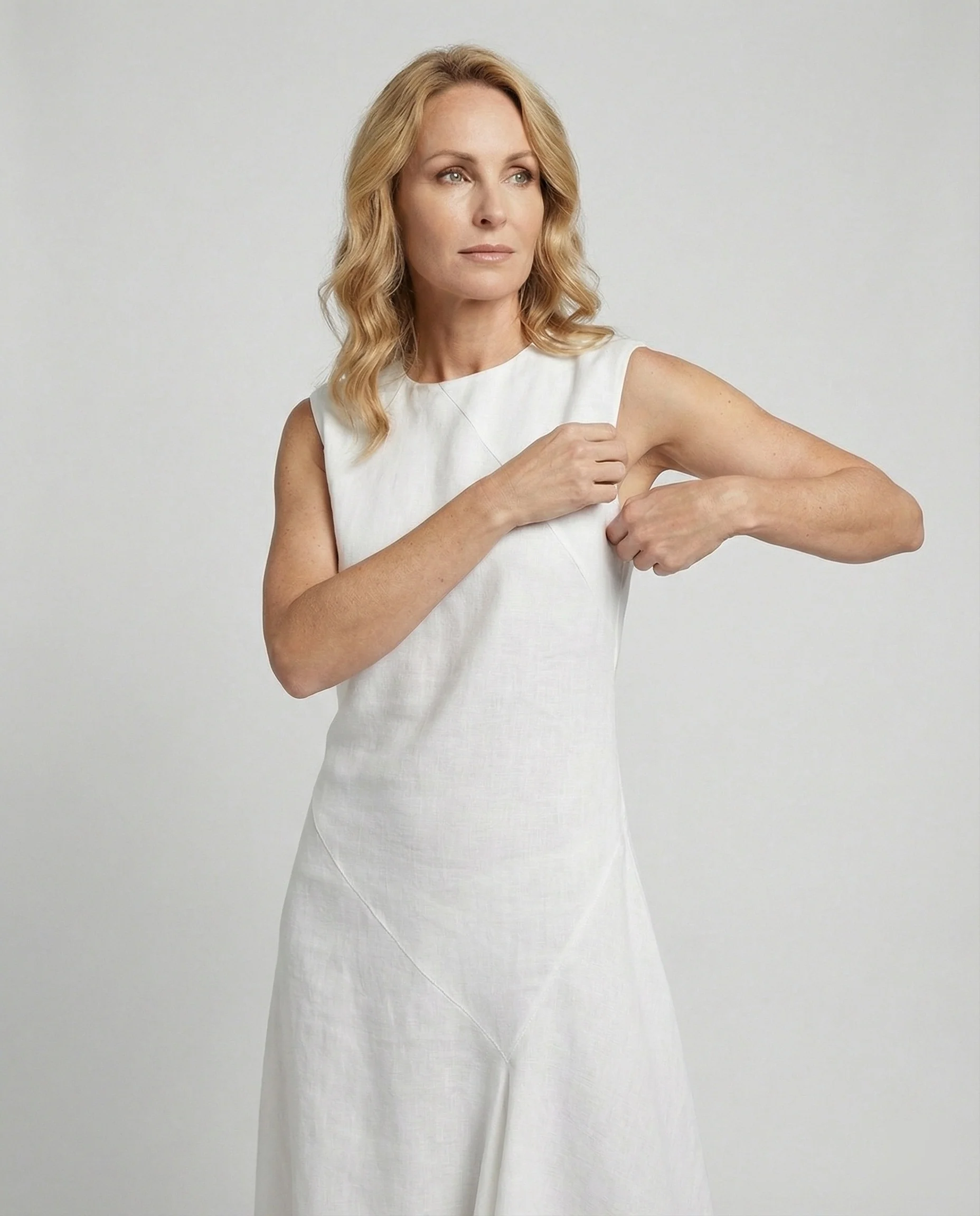 Midikleid Sommer aus Leinen mit asymmetrischem Saum - Image 5