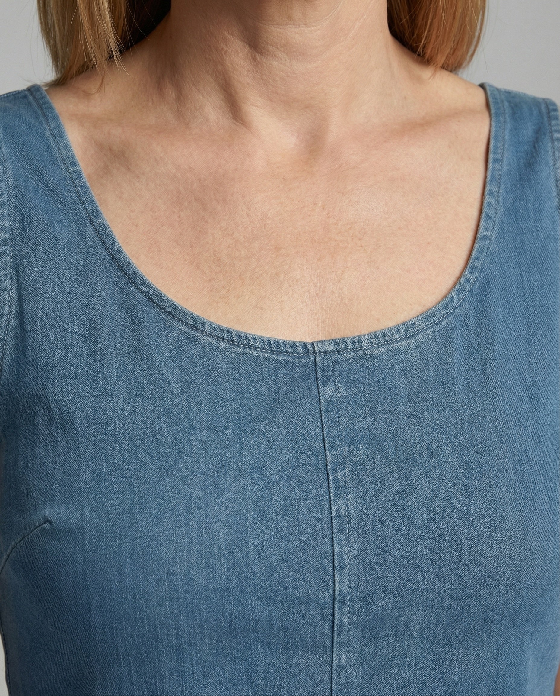 Damen Maxikleid Denim ärmellos - Image 3