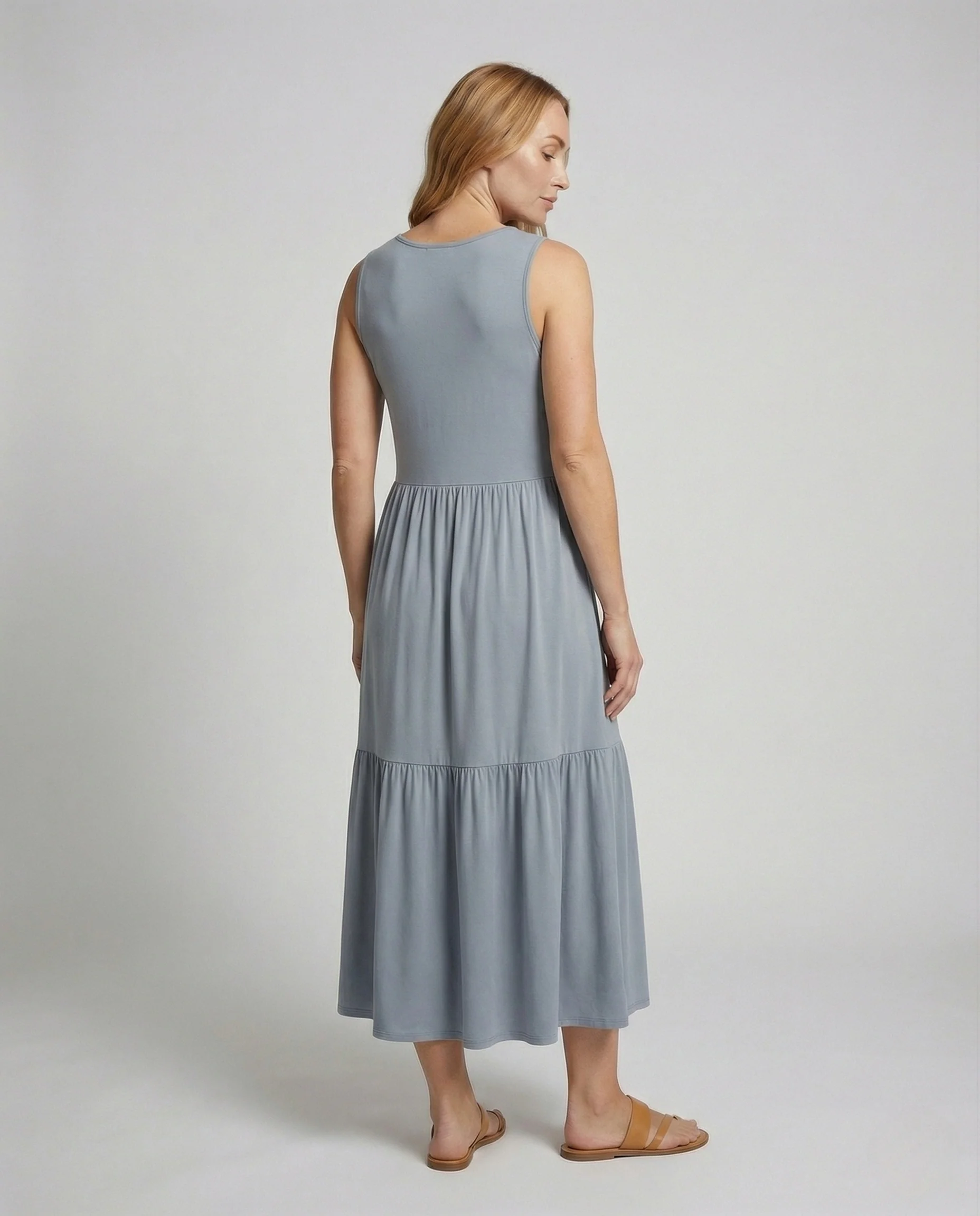 Damen Ärmelloses Stufen Maxikleid mit Viskose - Image 4