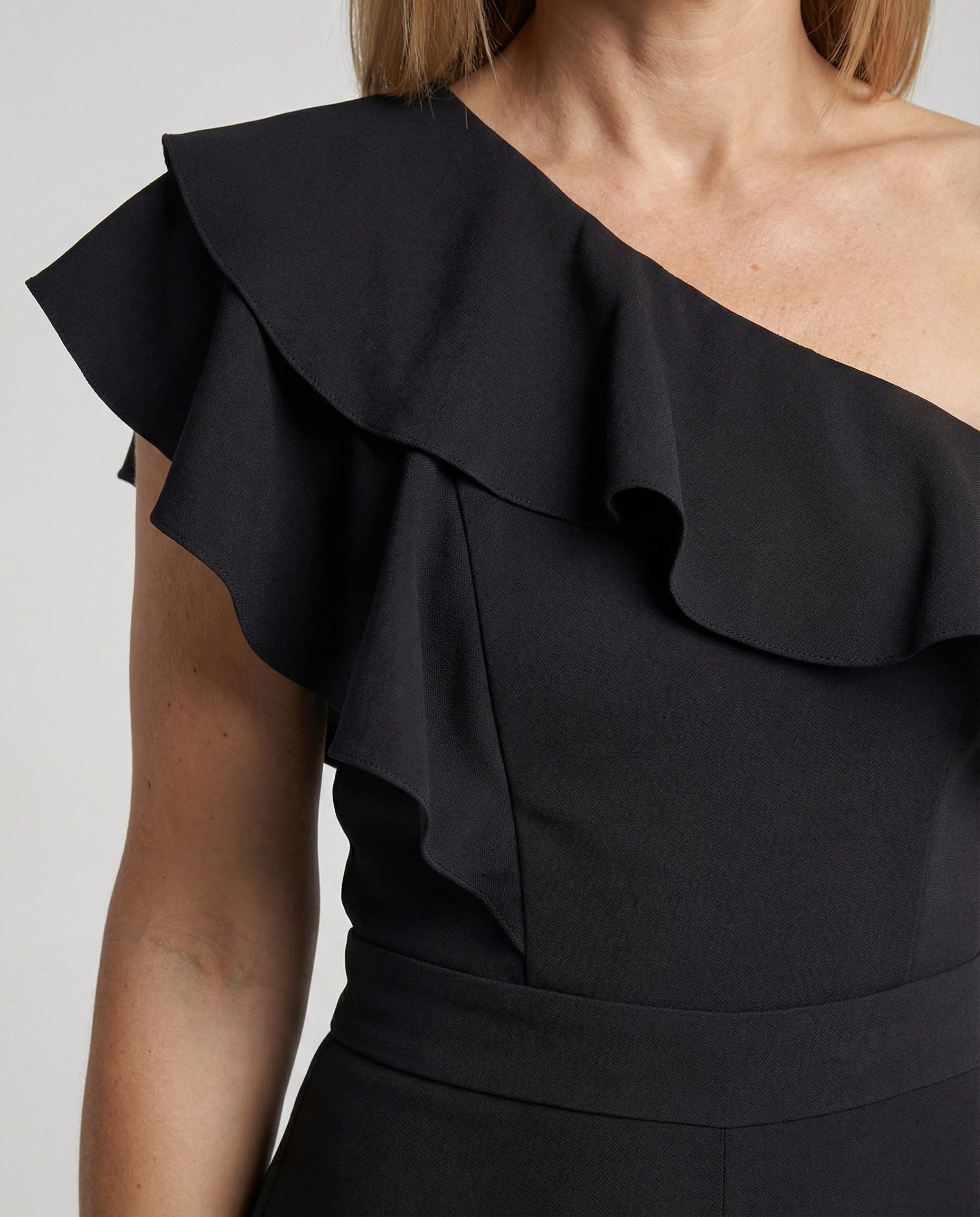 Jumpsuit elegant schulterfrei mit Volant - Image 3