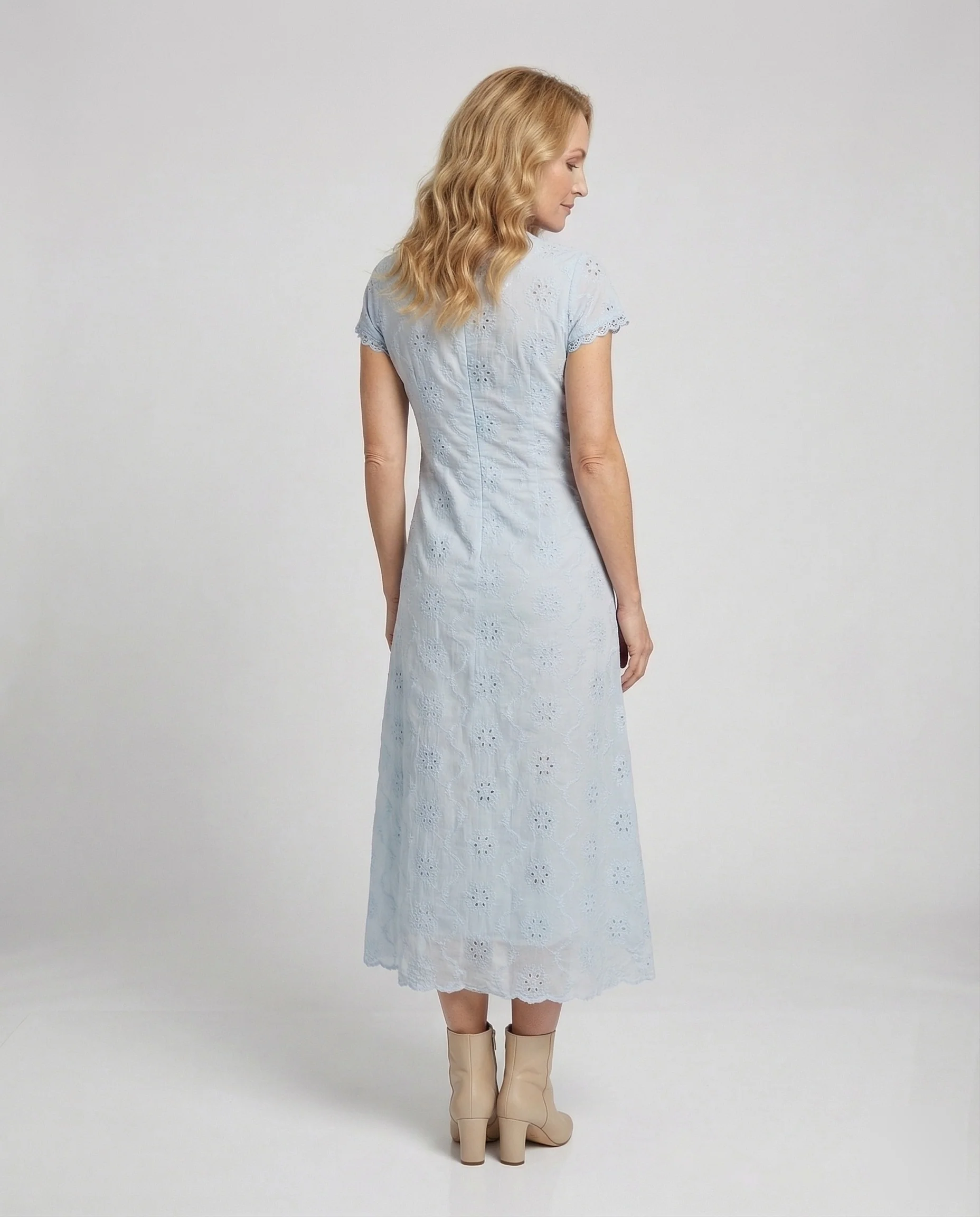 Lochmuster Maxikleid Bestickt Mit V-Ausschnitt Damen - Image 4