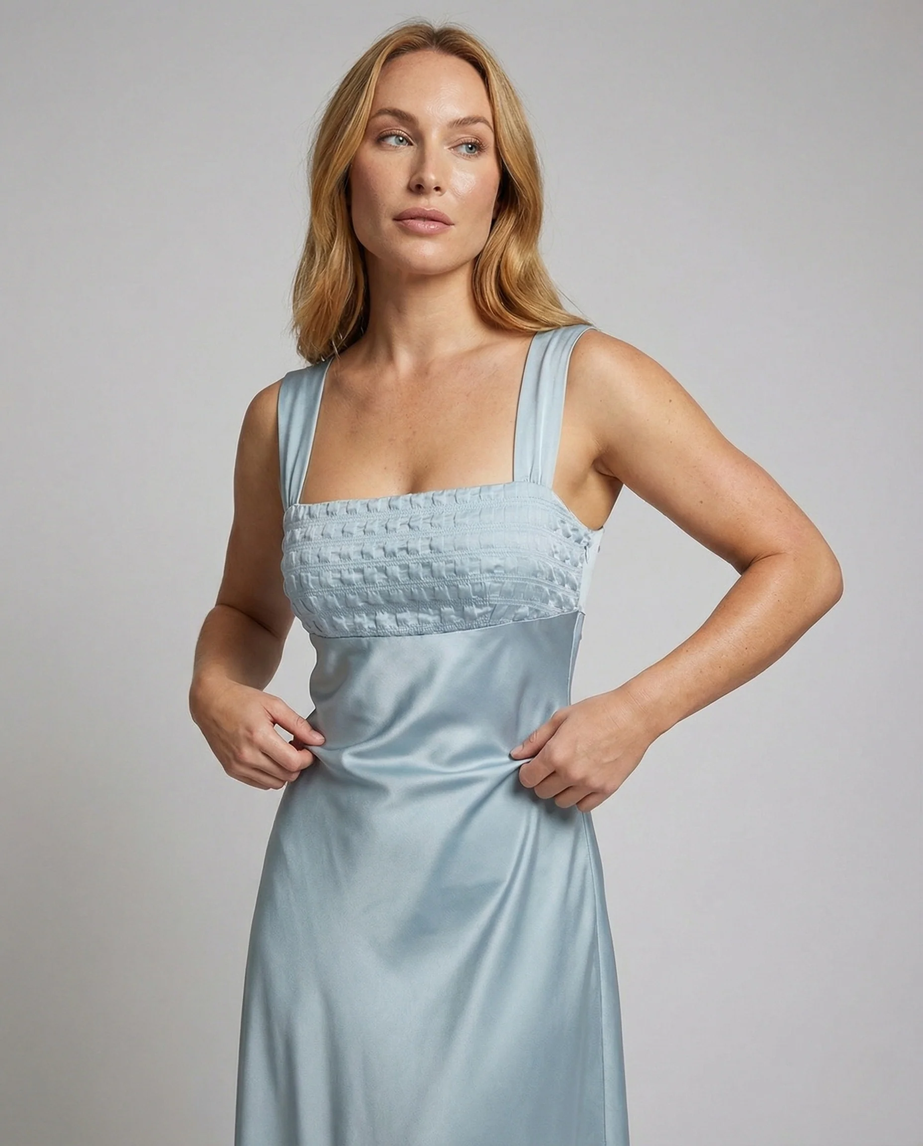 Damen Satin Abendkleid mit Besticktem Bustier - Image 2
