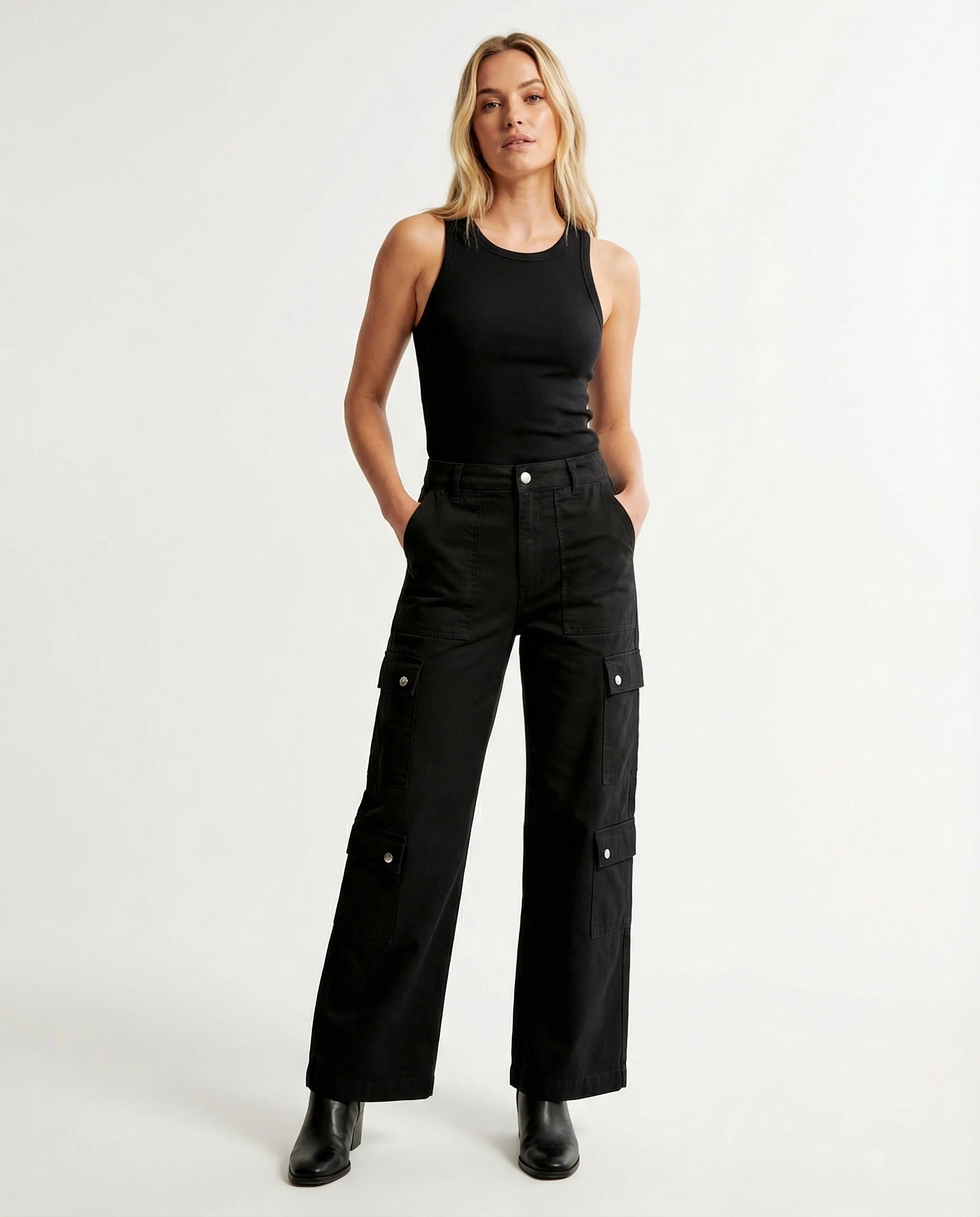 Damen Cargohose mit tiefem Schritt, konturierten Kniepaneelen, aufgesetzten Druckknopf-Taschen und schmal zulaufendem Bein Heidi-Mode - Image 2