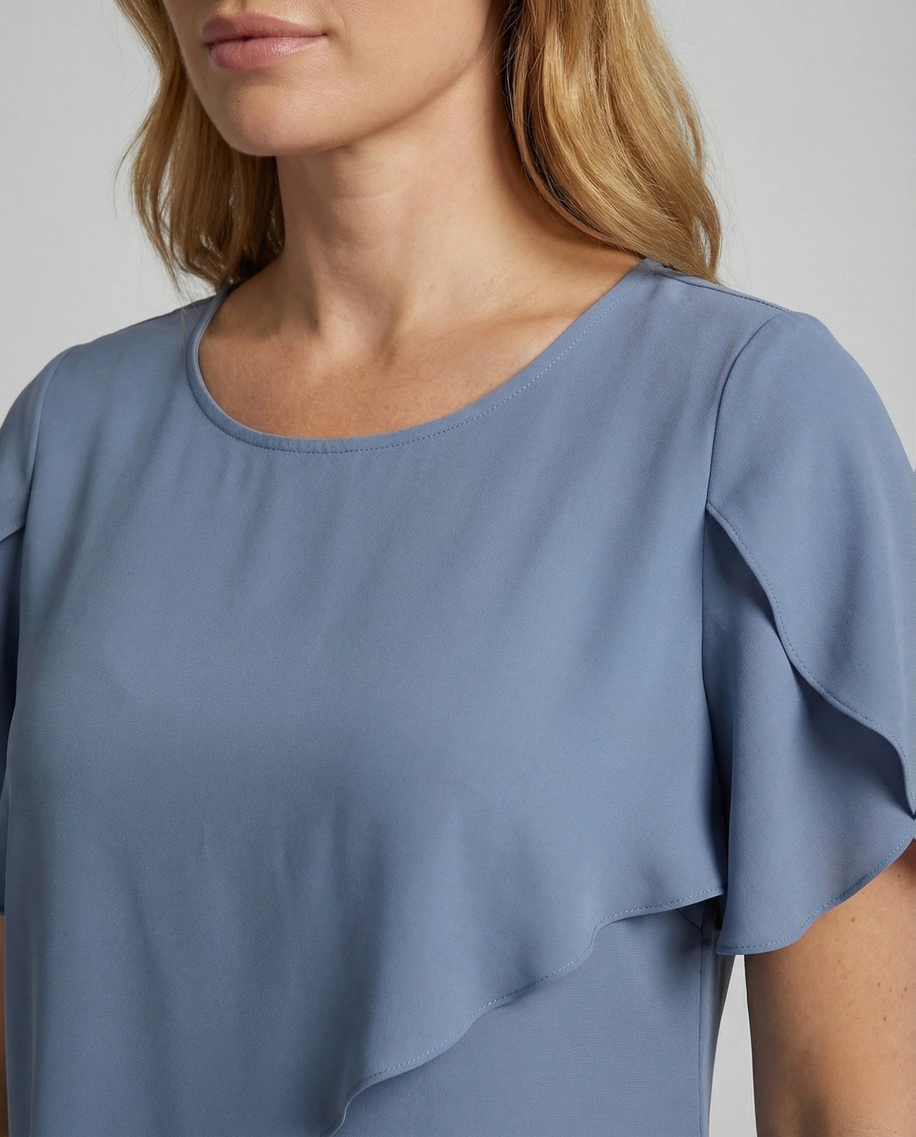 Damen Asymmetrische Chiffonbluse mit Cape Ärmeln - Image 4