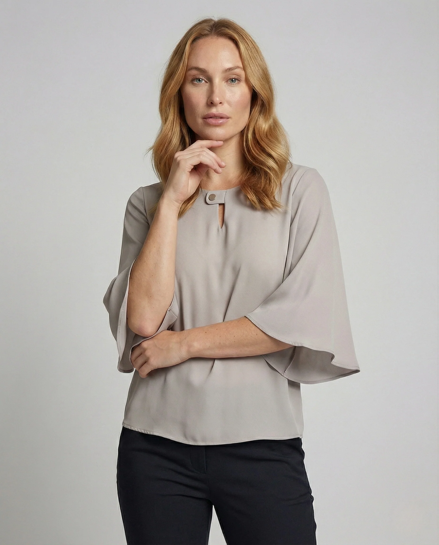 Damen Elegante Chiffonbluse mit Flügelärmeln - Image 2