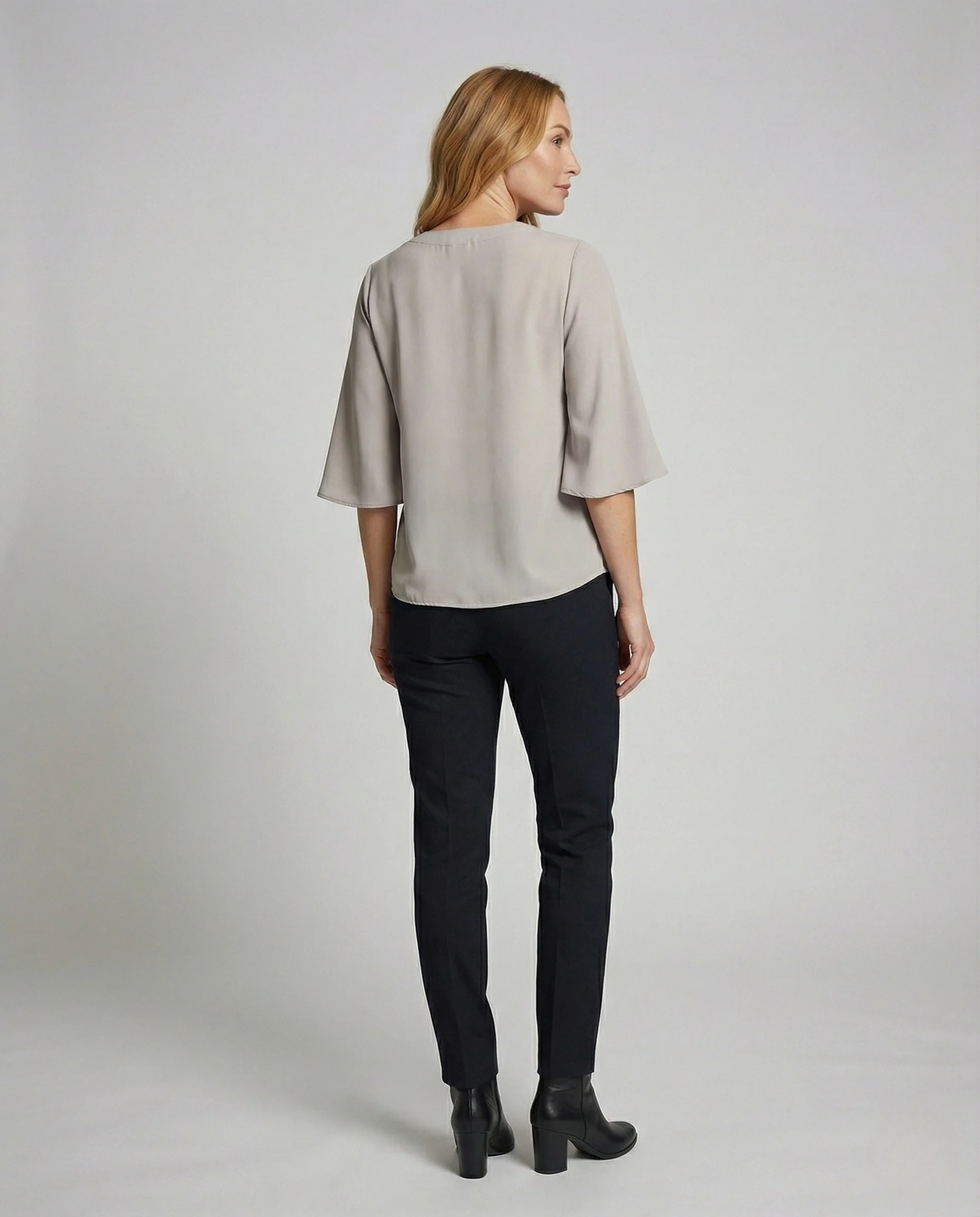 Damen Elegante Chiffonbluse mit Flügelärmeln - Image 4