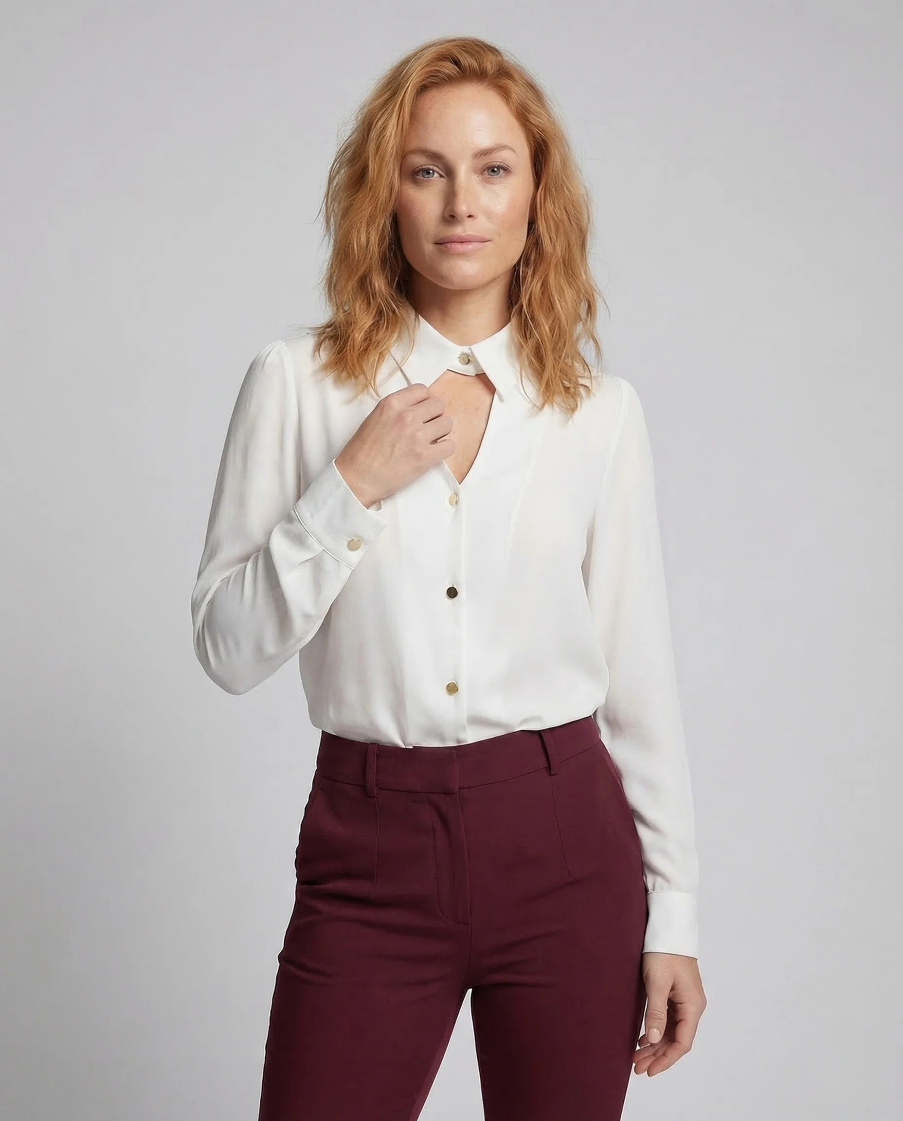 Damen Satinbluse Schlitzkragen Perlmutt - Image 2