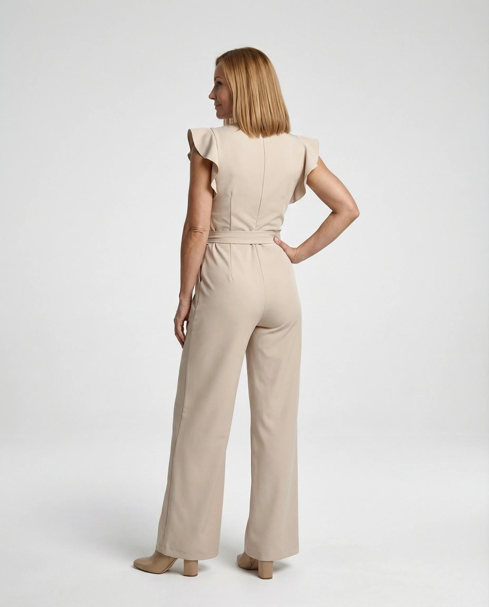 Jumpsuit elegant mit Flügelärmeln - Image 3