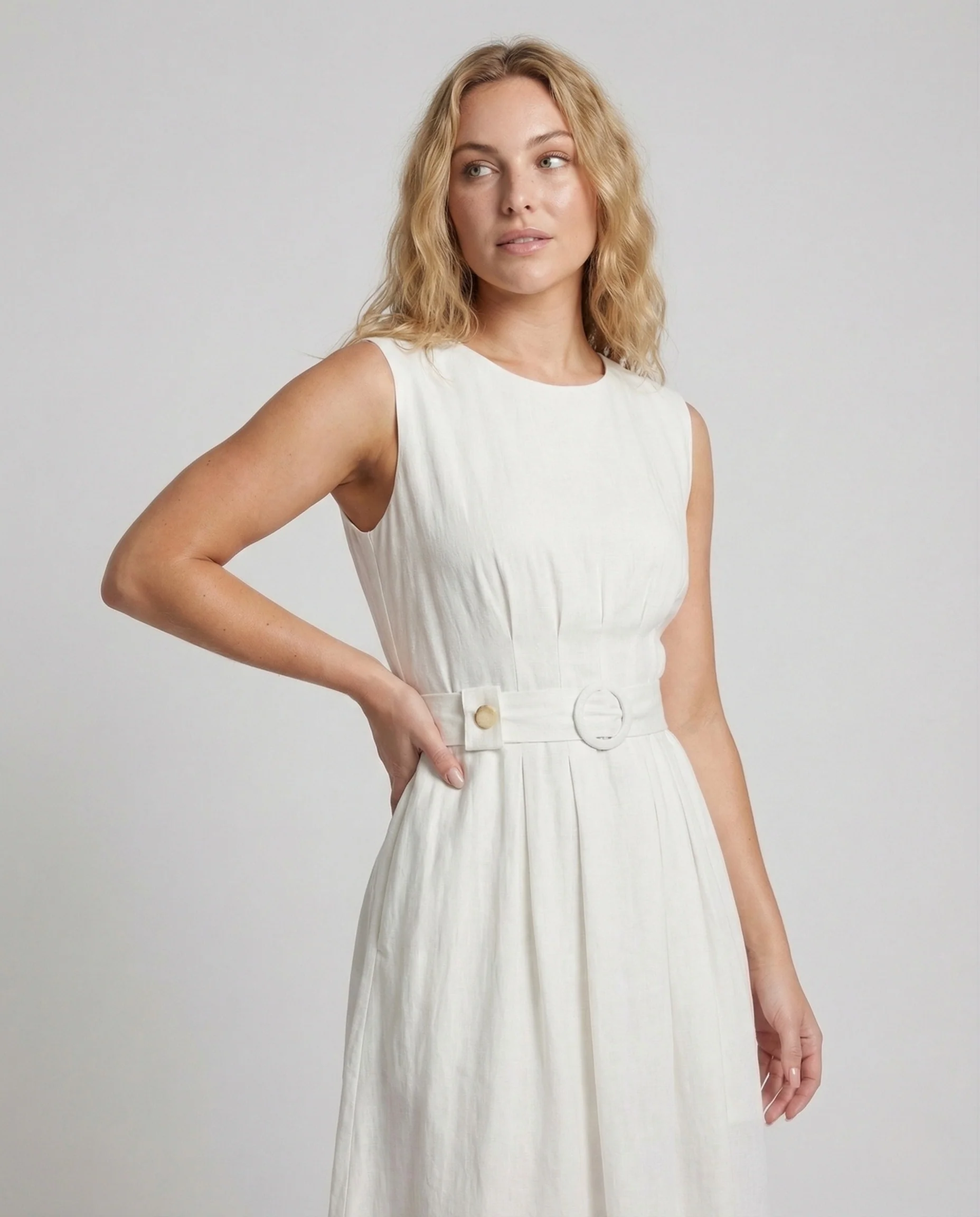 Damen Elegantes Ärmelloses Maxikleid mit Gürtel - Image 2