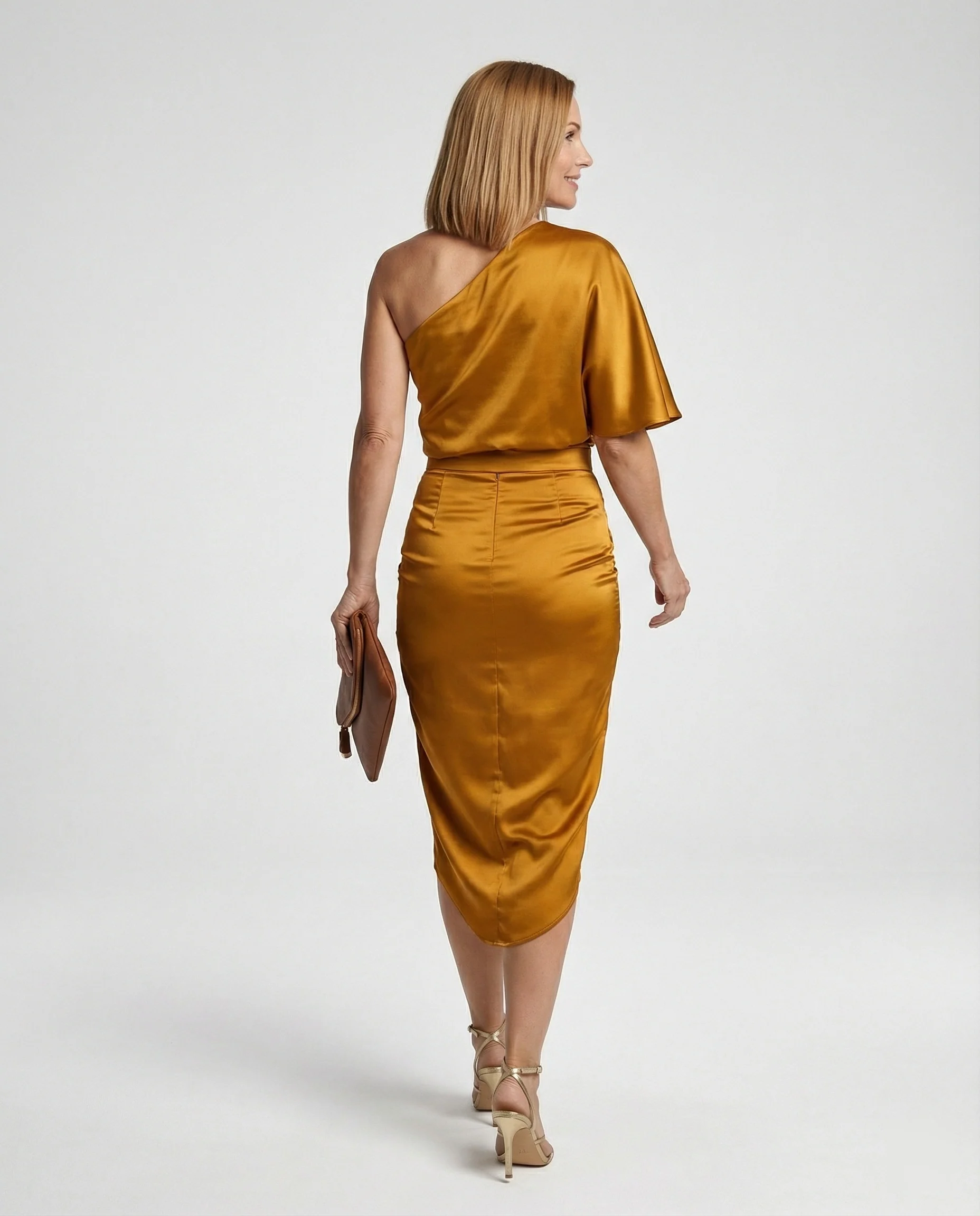Elegantes Abendkleid lang aus Satin mit Schlitz - Image 5