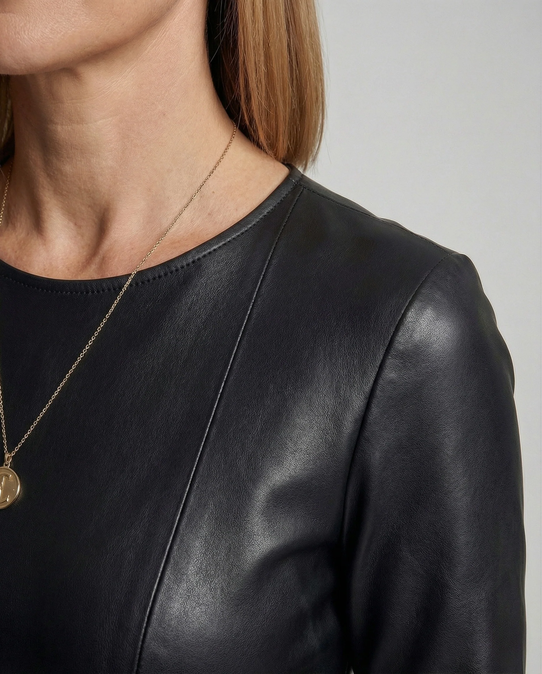 Damen Minikleid Lederimitat figurbetont - Image 3