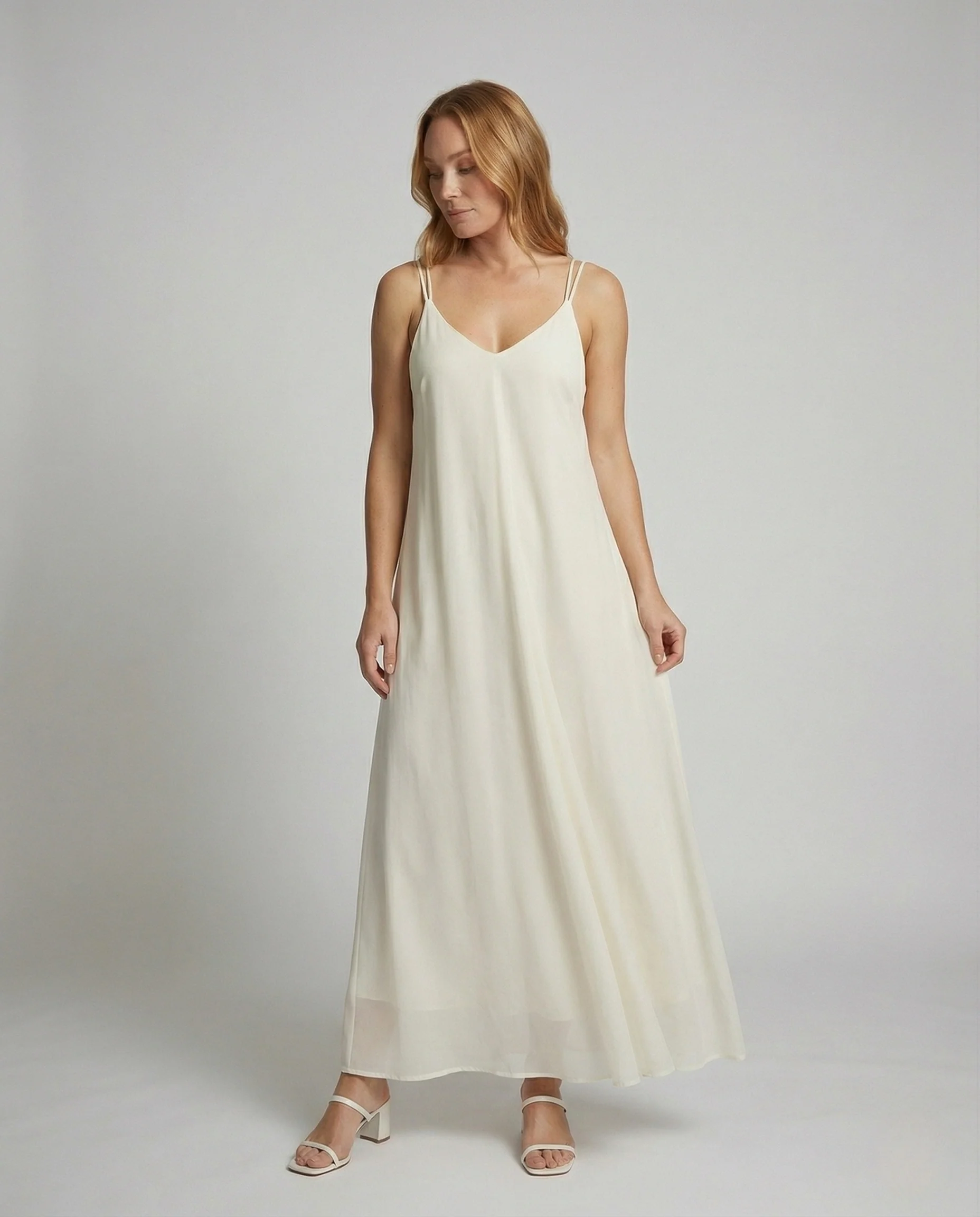 Damen Elegantes Slipkleid mit Spaghettiträgern - Image 2