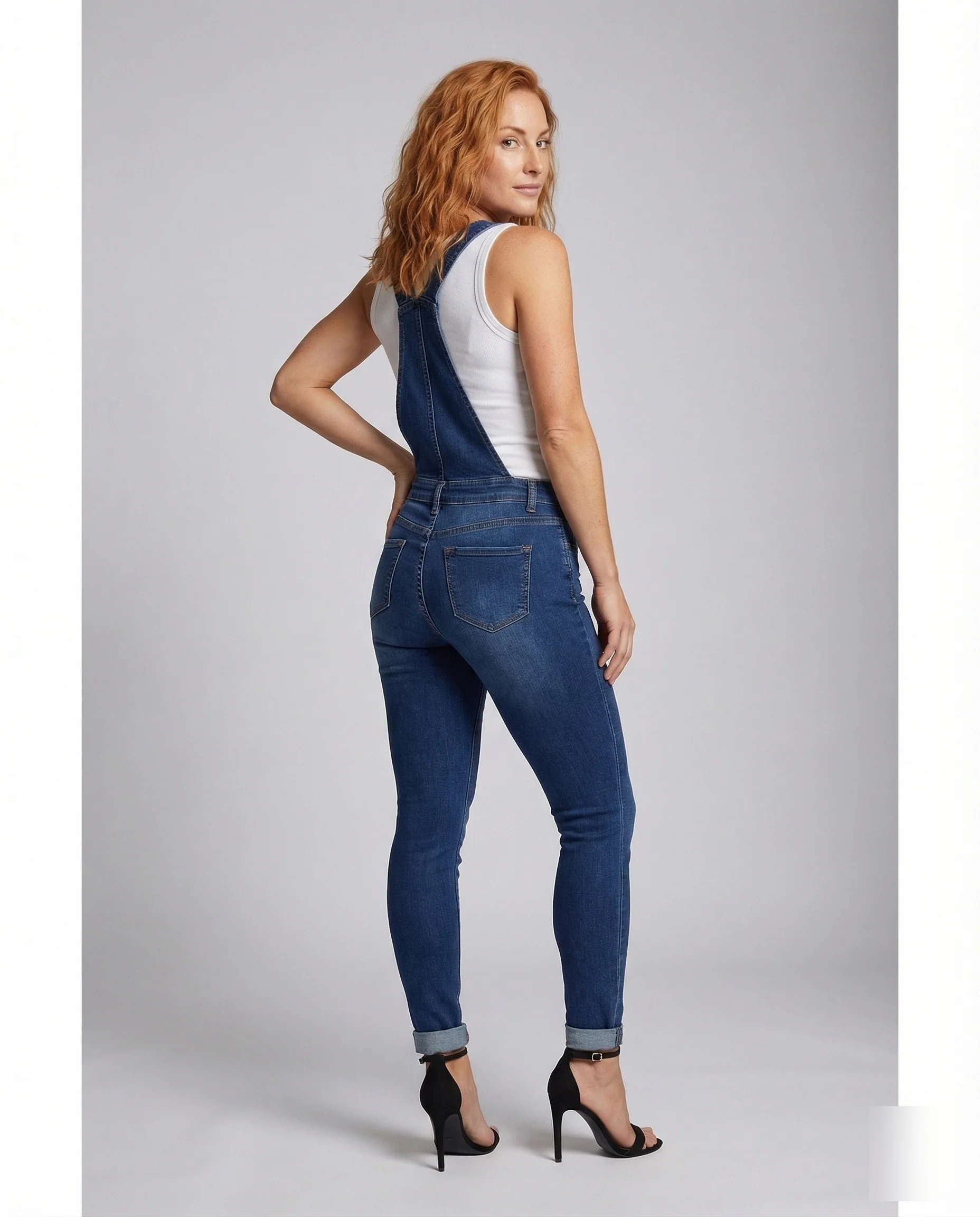 Damen Slim Denim Latzhose - Image 3