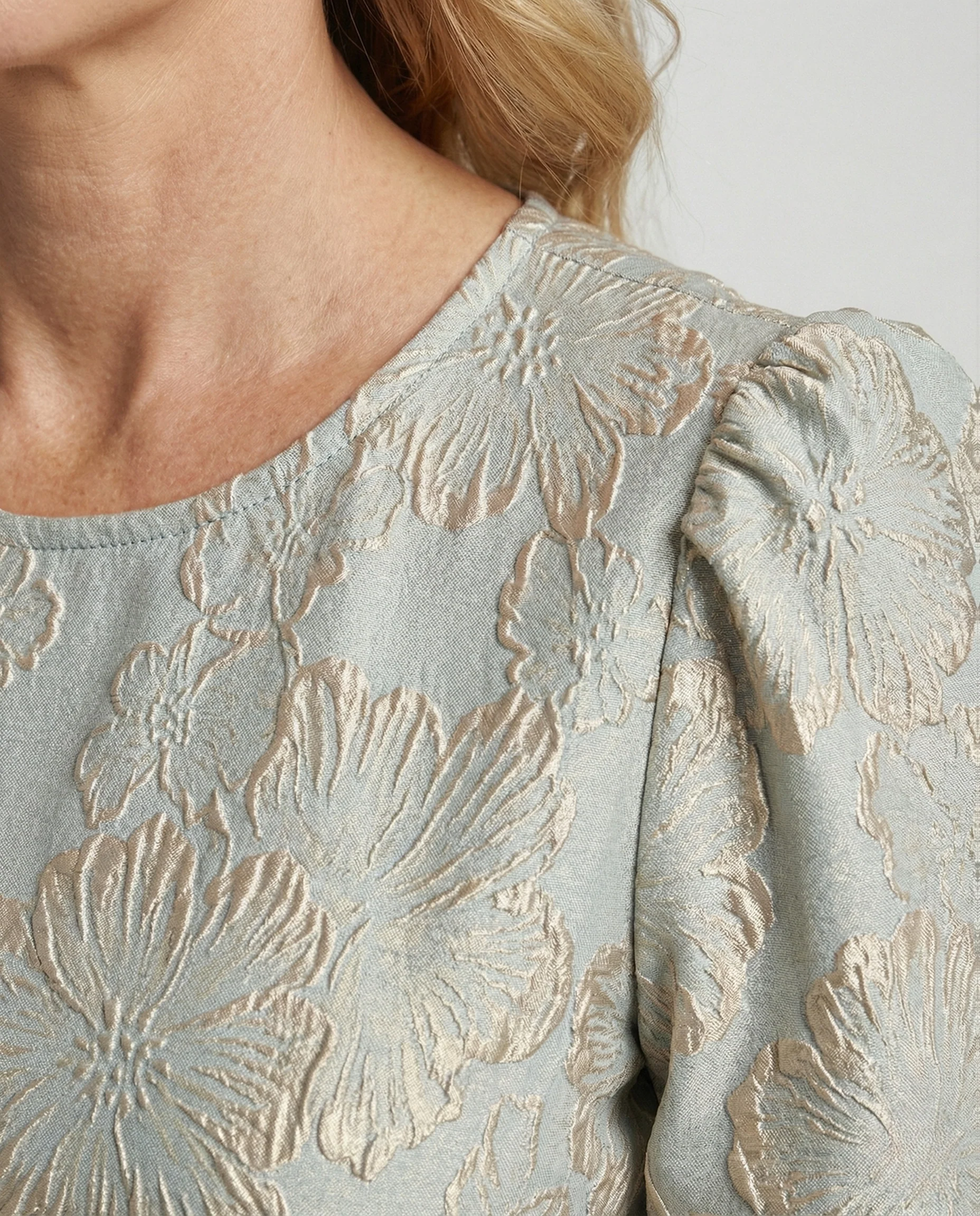 Damen Jacquard-Midikleid mit Ballonärmeln - Image 4