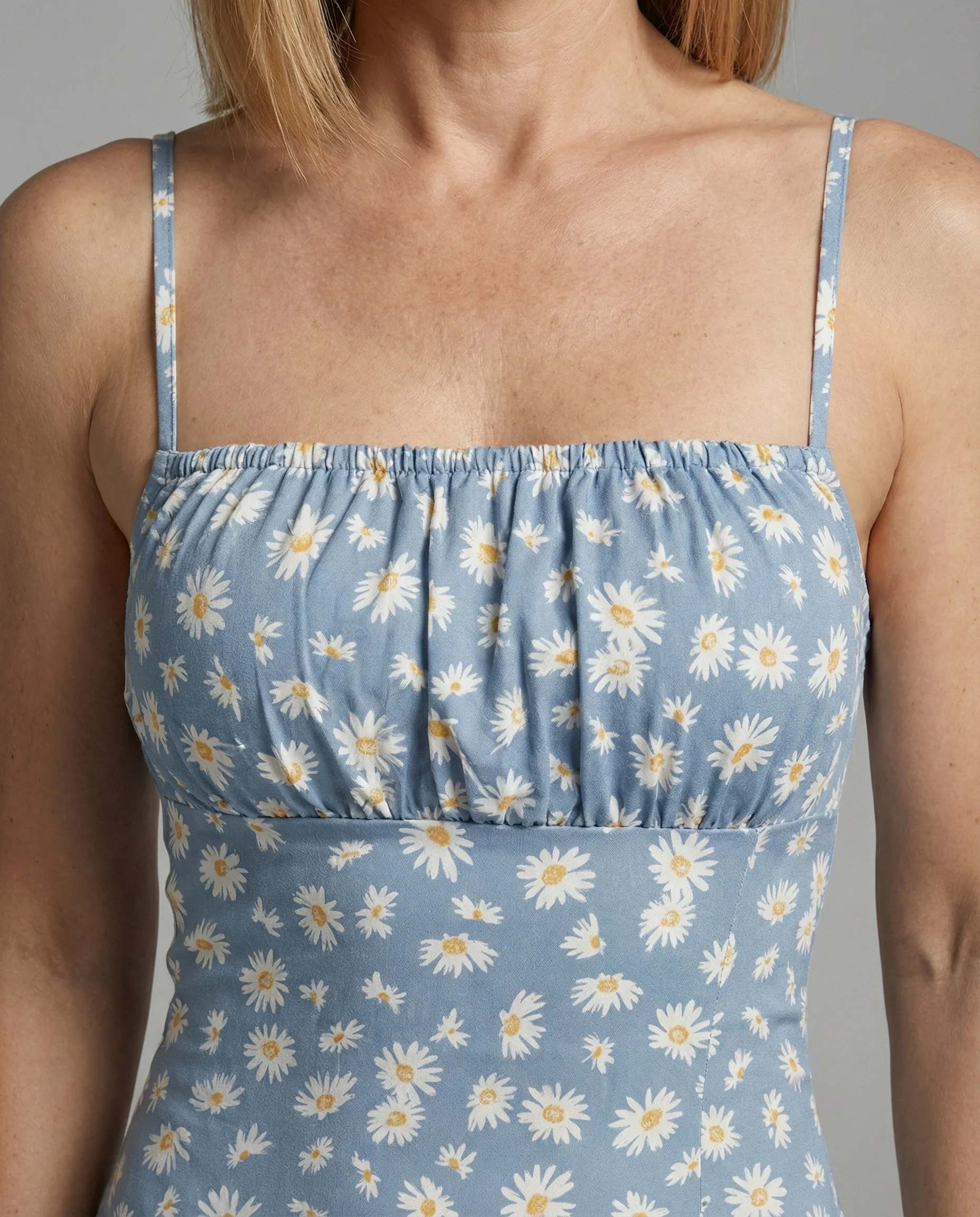 Damen Midikleid floral mit Schlitz - Image 3