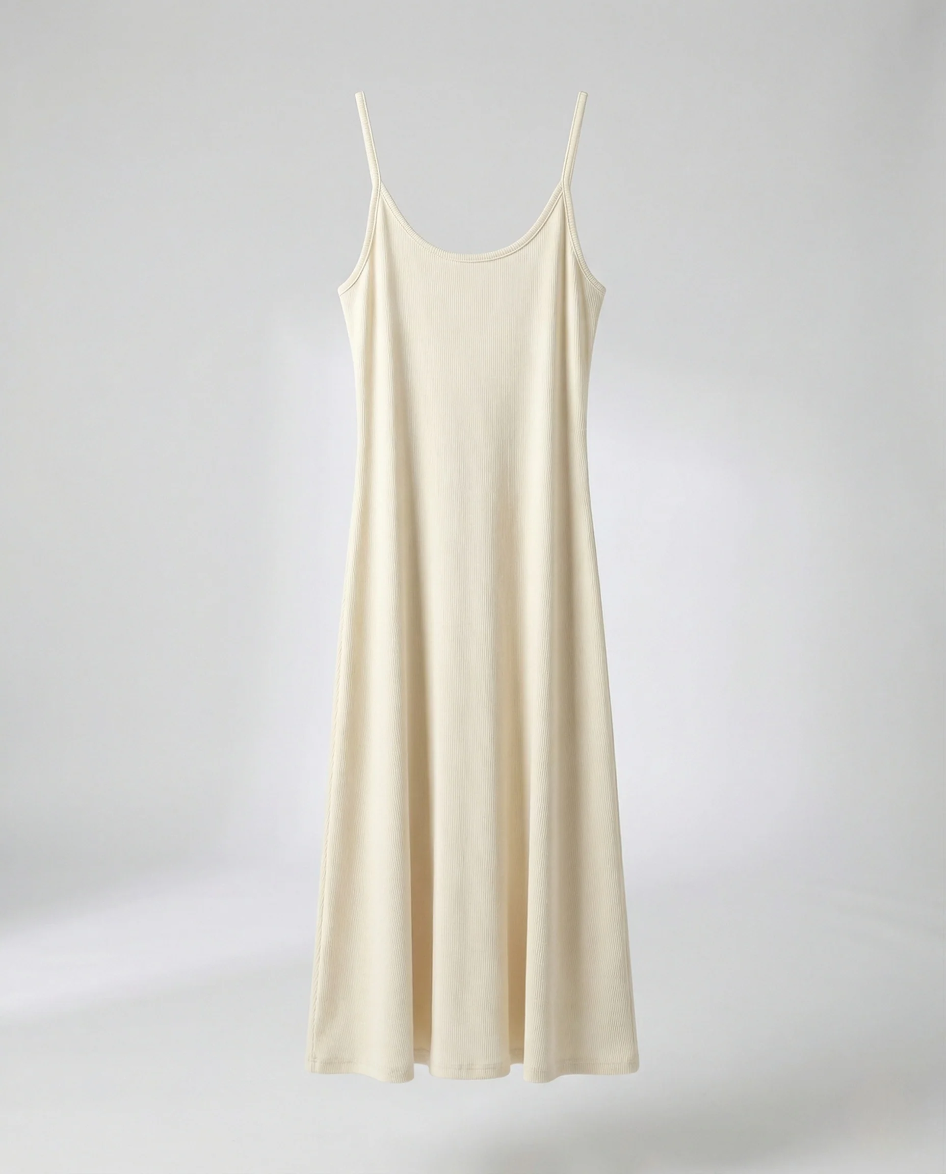 Figurnahes Maxikleid aus Feinstrick mit Spaghettiträgern Heidi Mode - Image 5