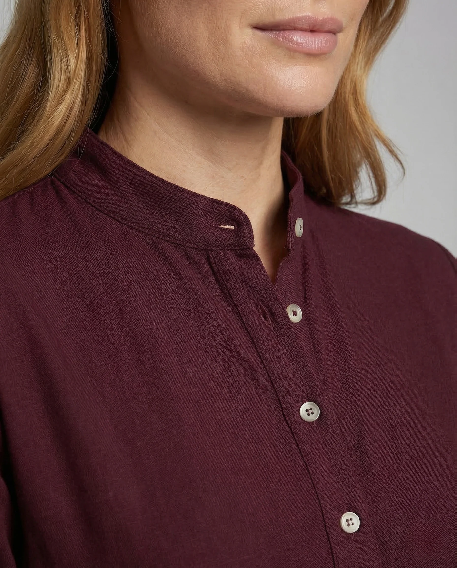Damen Maxikleid Stehkragen Knopfleiste - Image 3