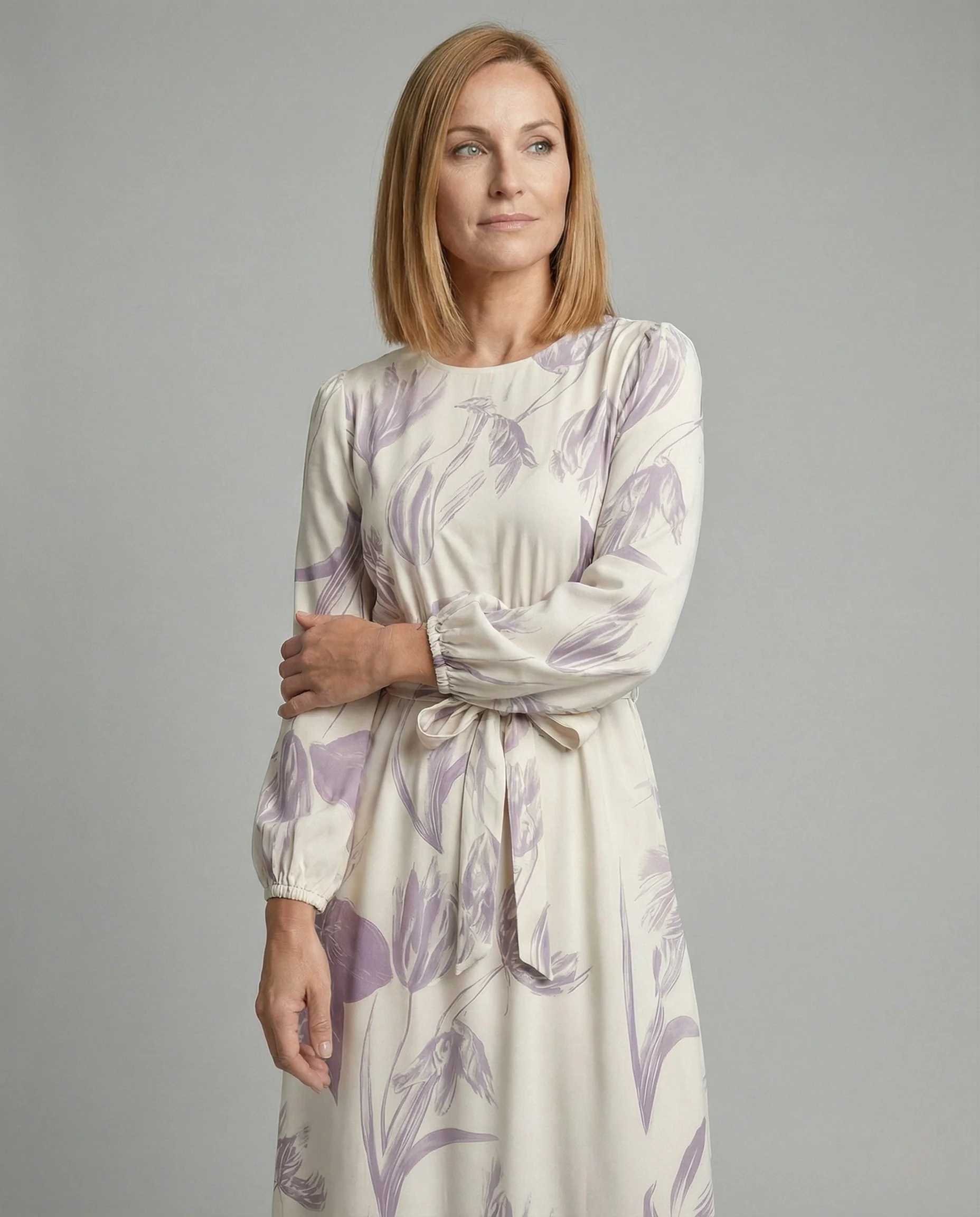 Damen Maxikleid mit Ballonärmeln und Volantsaum - Image 3