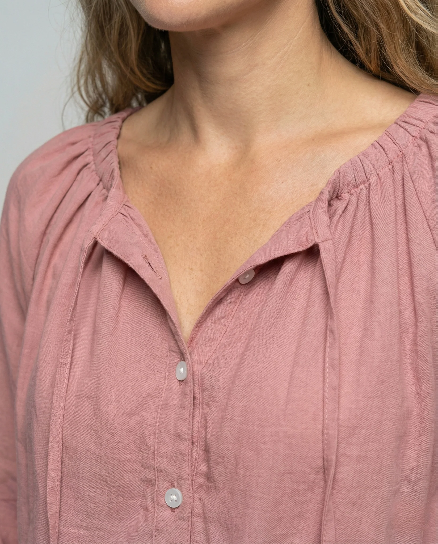 Damen Seidenoptik Bluse mit Tunnelzug - Image 4