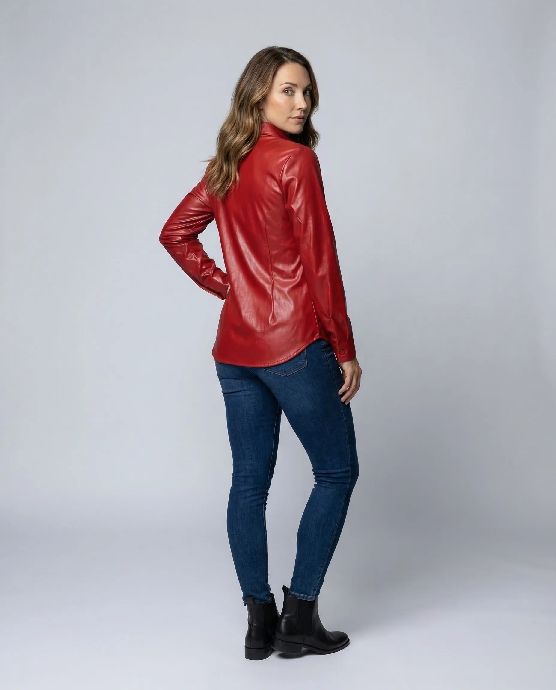 Damen Kunstleder Hemdbluse mit Brusttaschen - Image 4