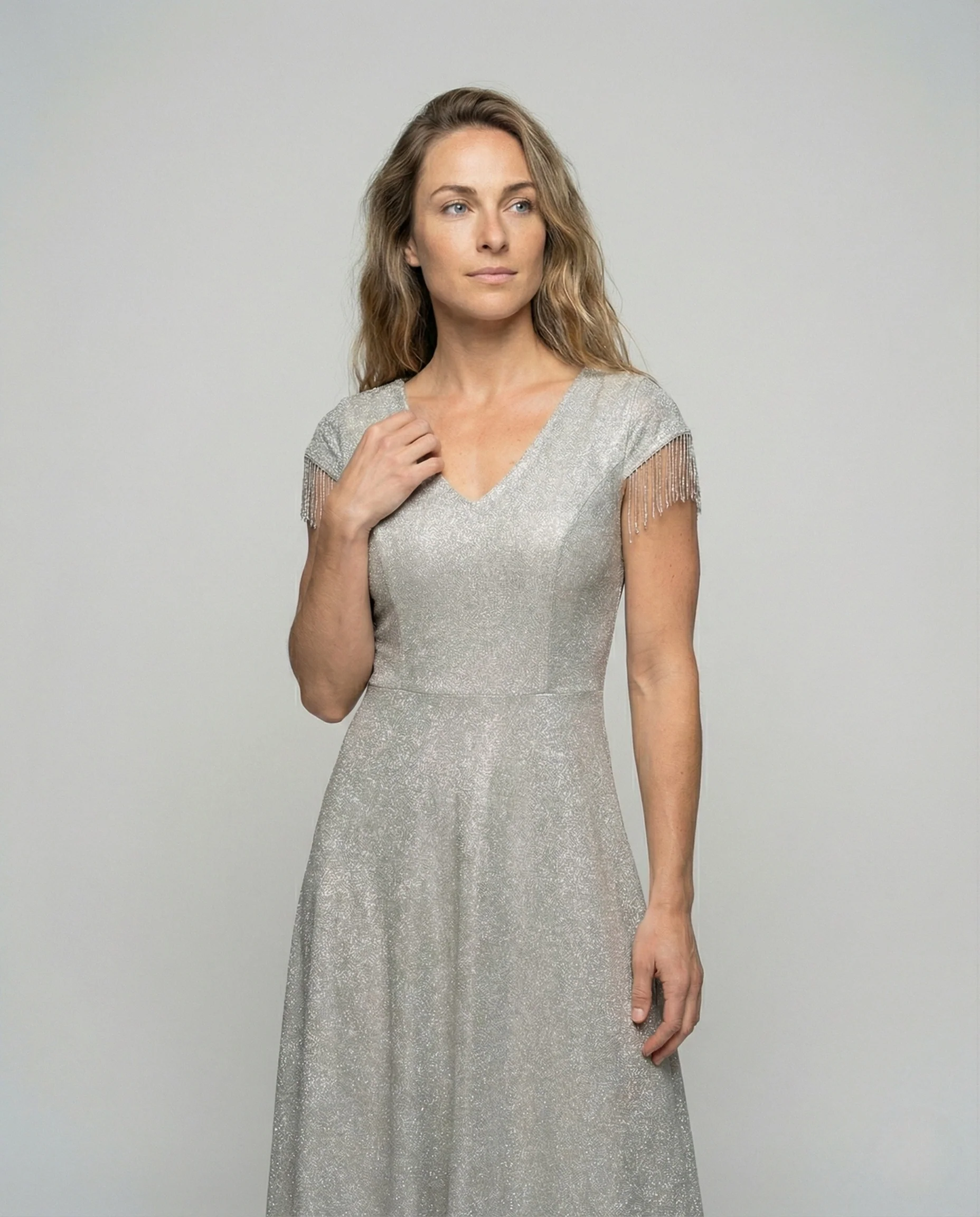 Damen Glitzerndes Abendkleid mit Fransenärmeln - Image 2