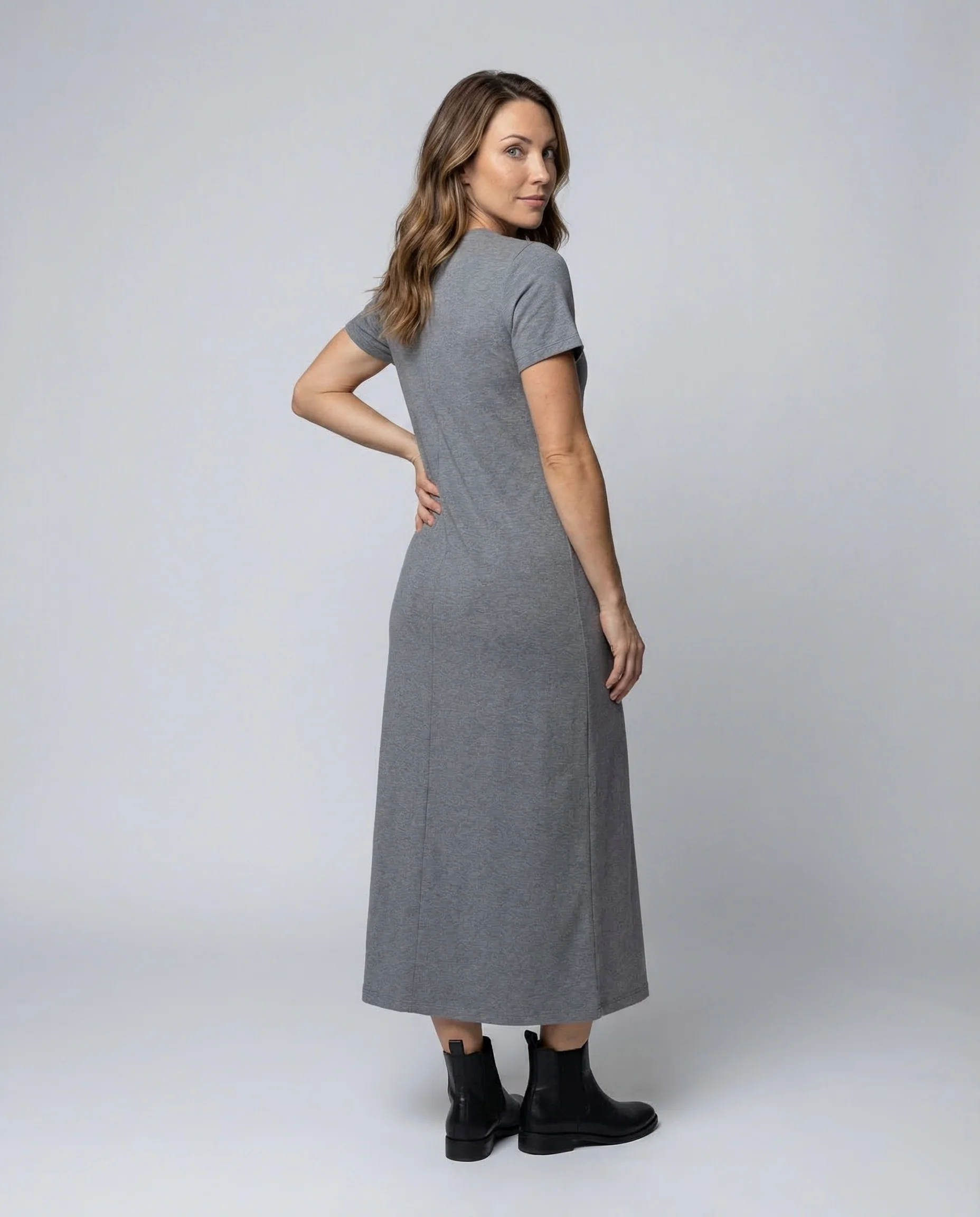 Damen Hochgeschlossenes Jersey Midikleid - Image 4
