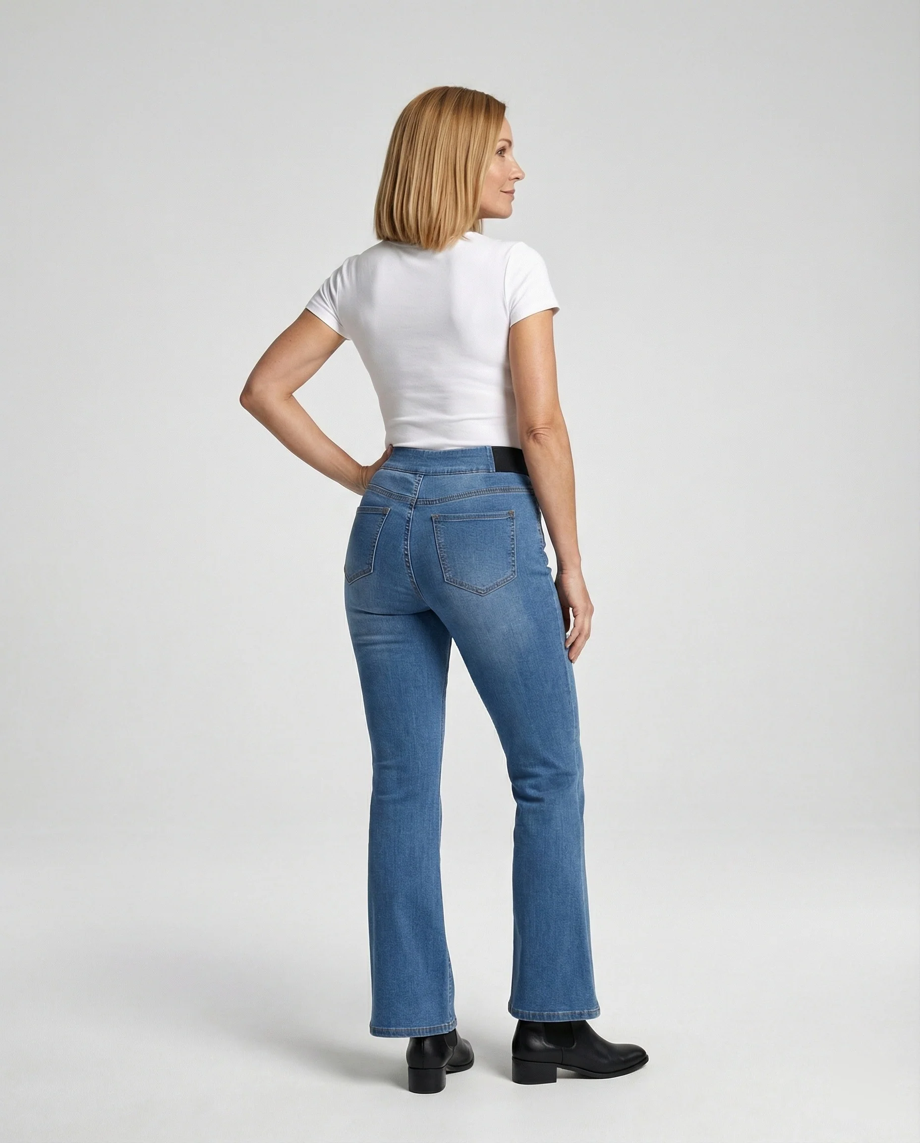 Damen Schlagjeans High Waist mit Komfortbund - Image 2