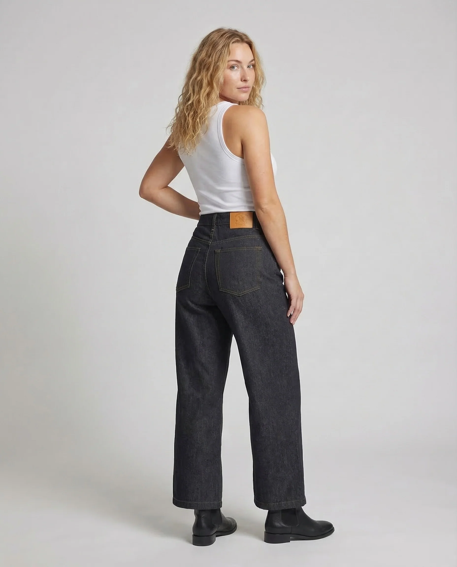 Damen Denim Hose High Waist Gerade - Image 4