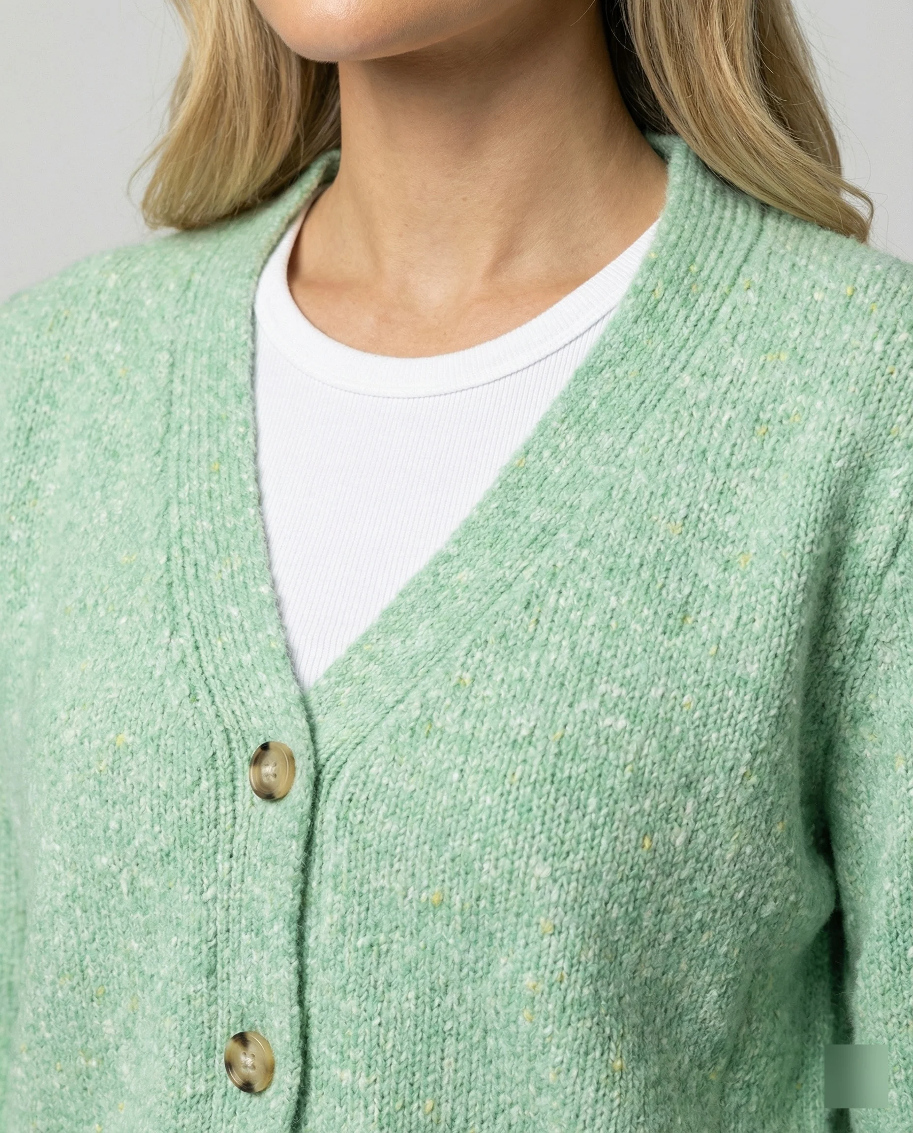 Damen hüftlanger Melange-Feinstrickcardigan mit Perlmuttknopfleiste und gerippten Bündchen Heidi-Mode - Image 3