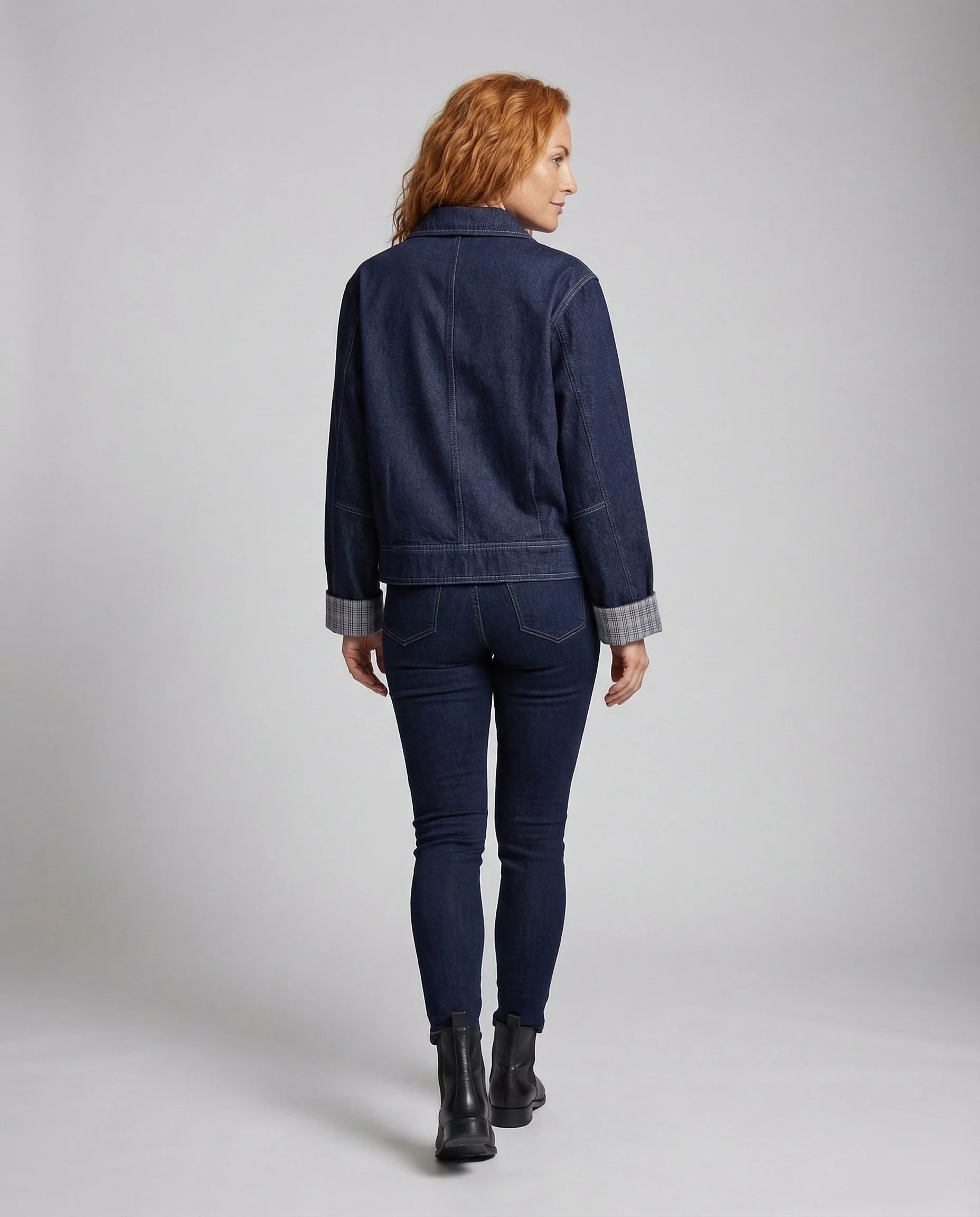 Damen Jeansjacke Boxy Brusttaschen - Image 4
