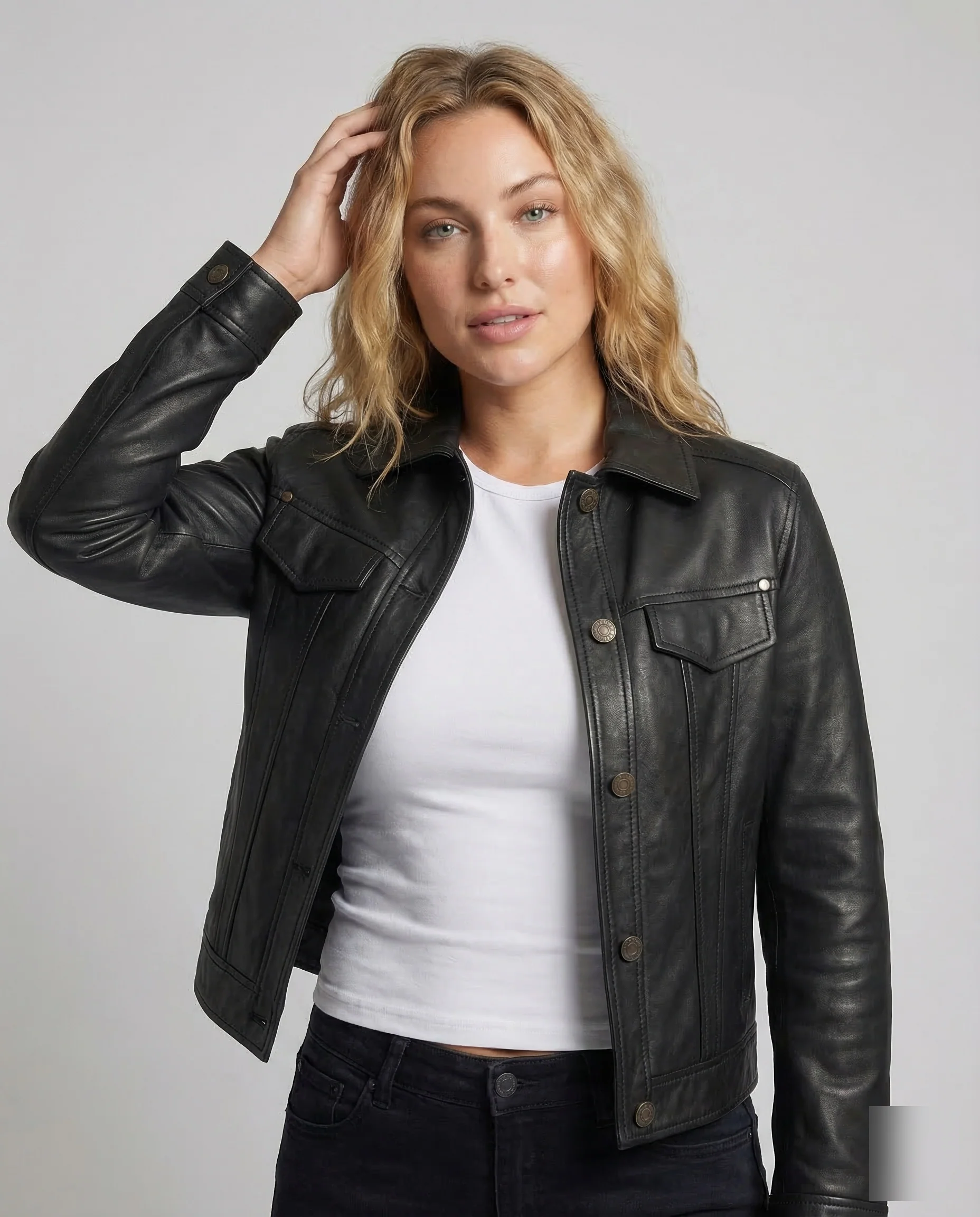 Damen Kunstleder Truckerjacke Boxy - Image 2