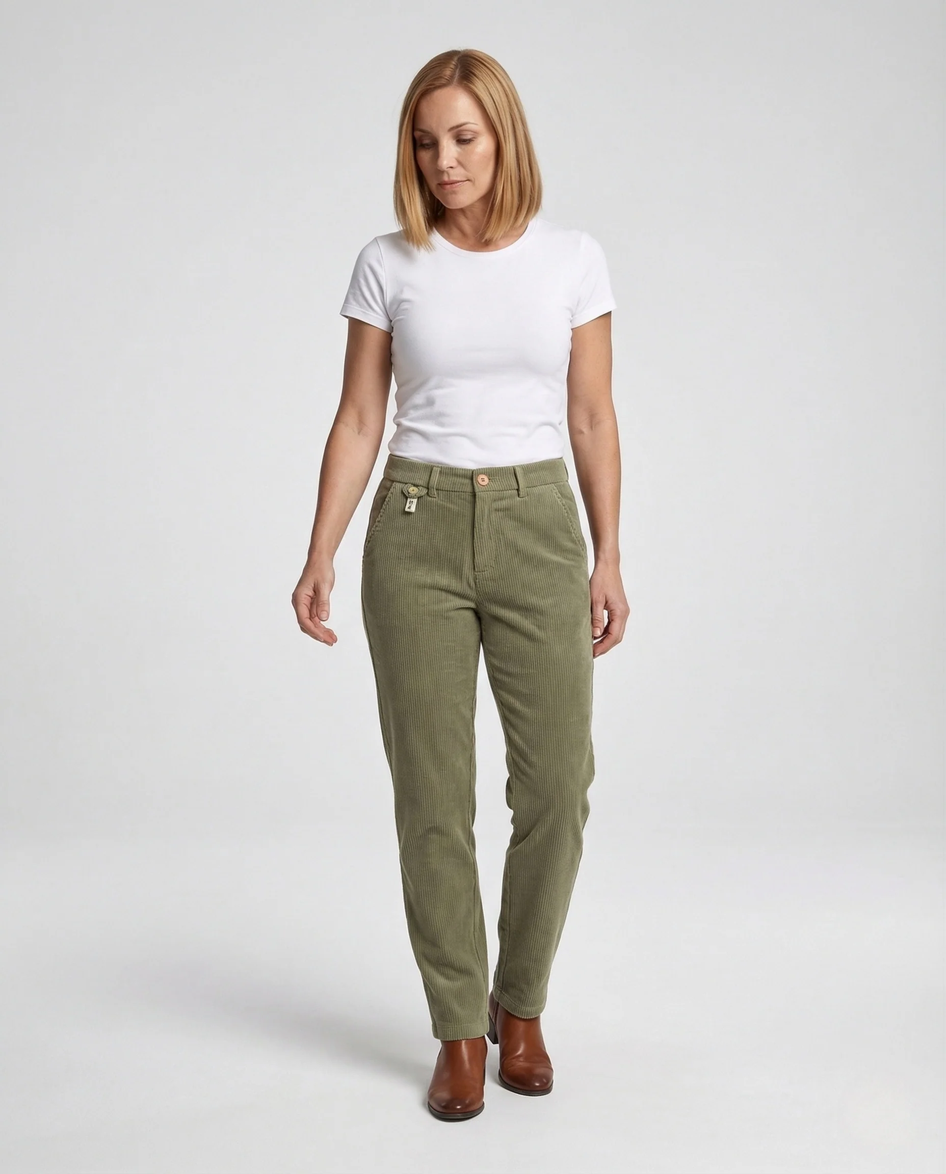Damen Cord Chino Konisch