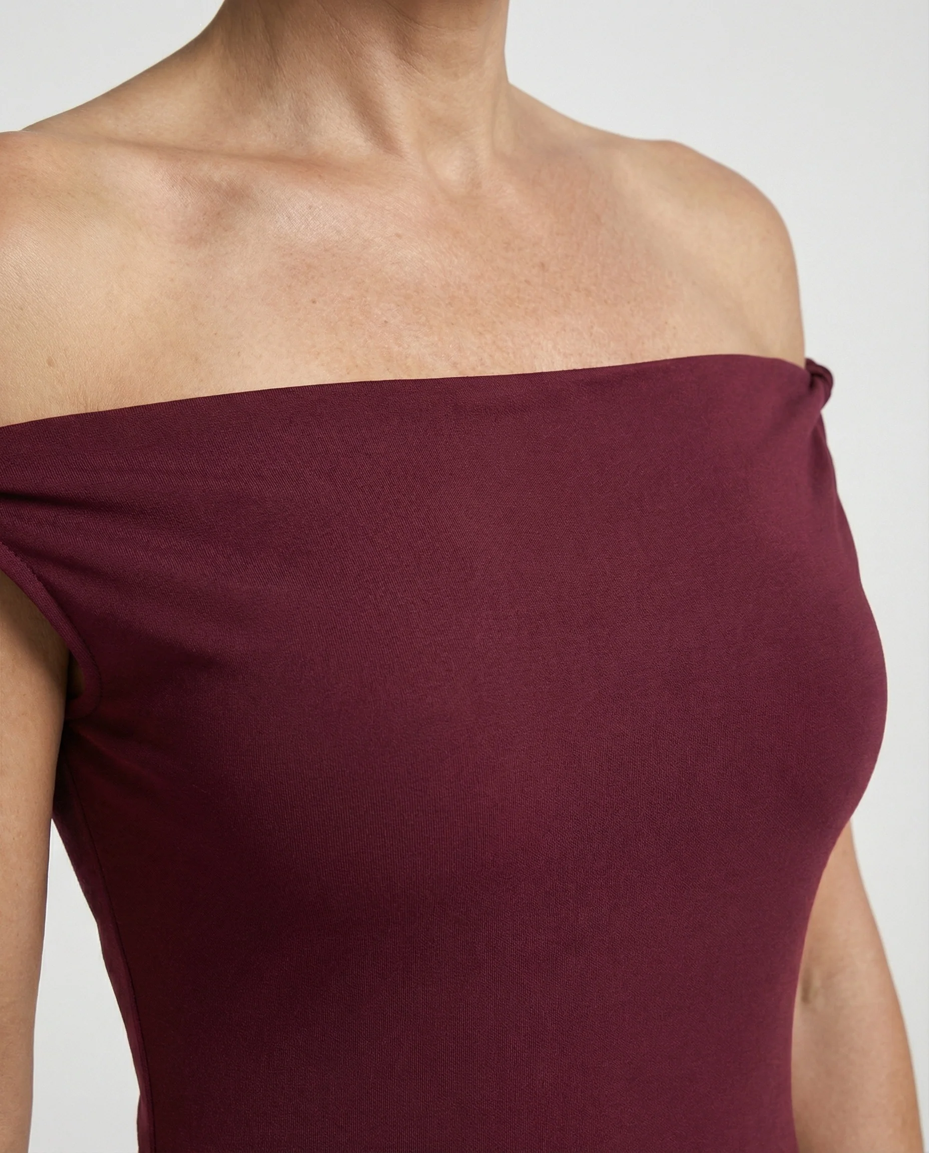 Abendkleid lang schulterfrei figurbetont - Image 3