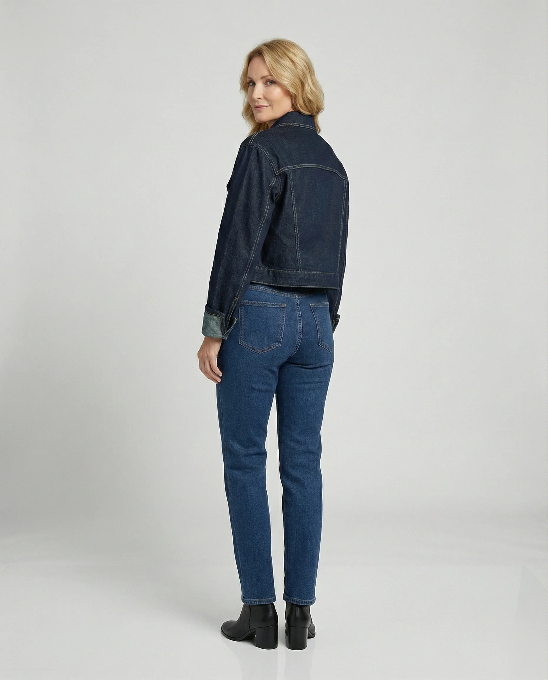 Damen Jeansjacke kurz kastig - Image 3