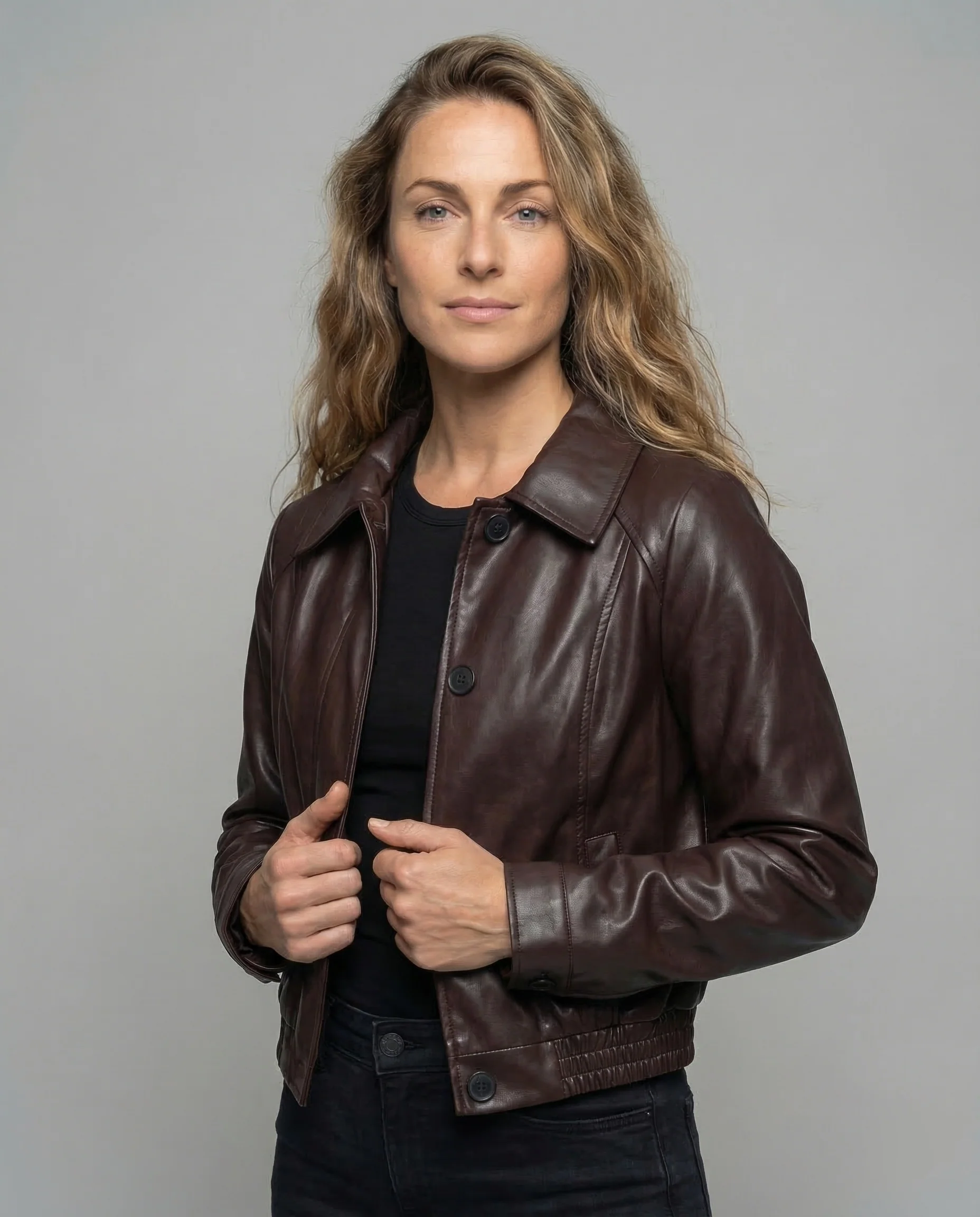 Damen Kunstlederjacke Kurz Oversize Kragen - Image 2