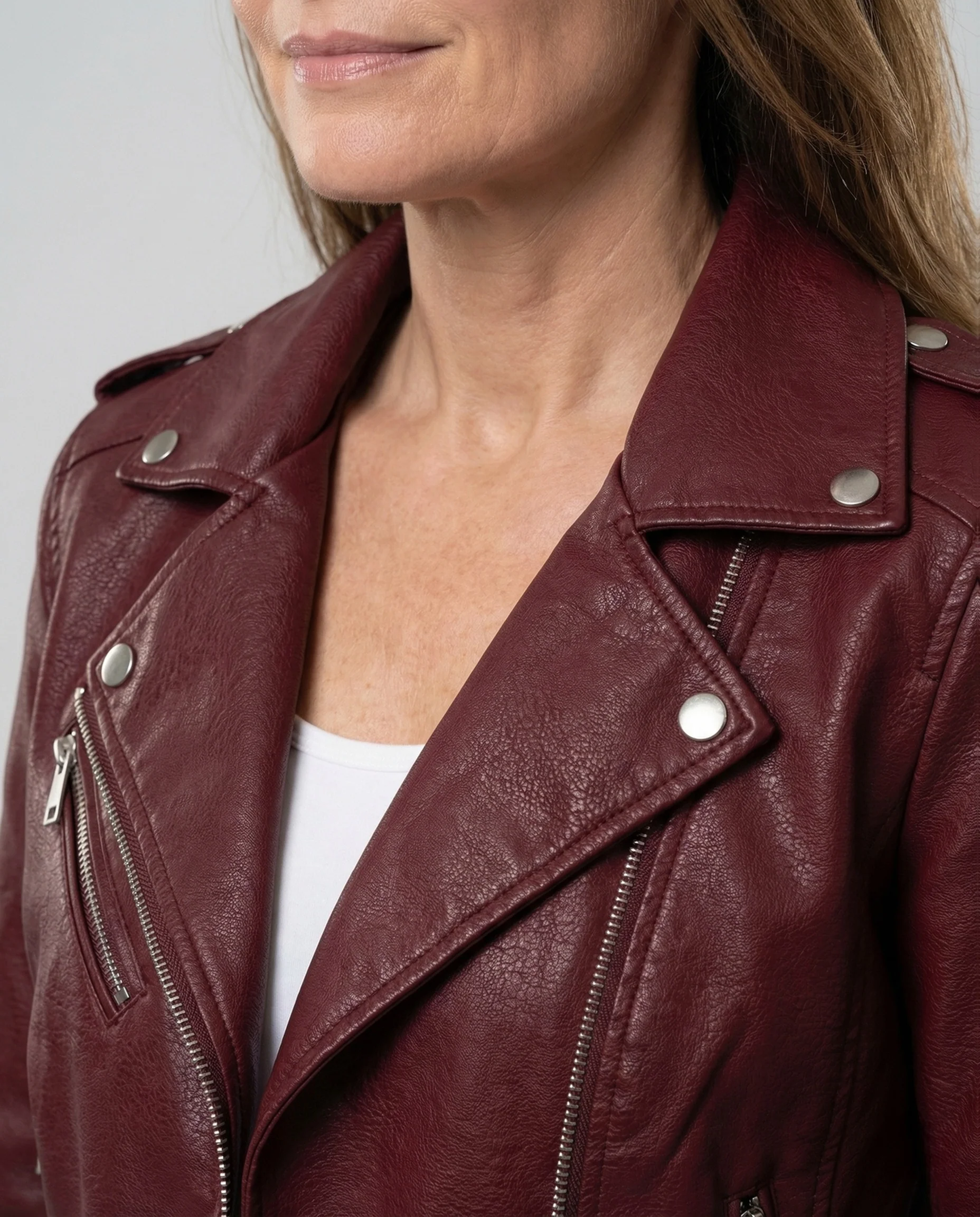 Damen Kurze Bikerjacke Kunstleder - Image 3