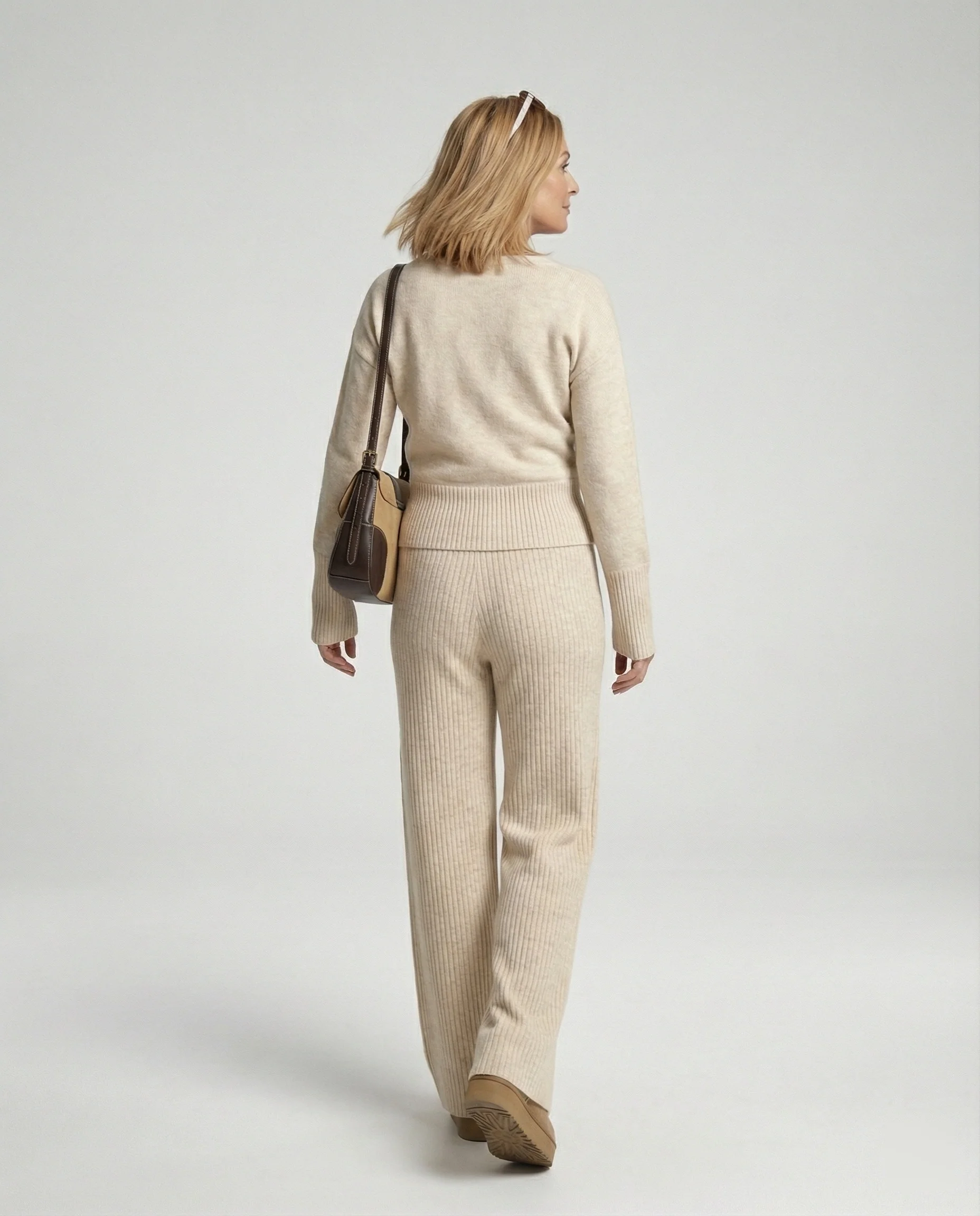 Damen kuscheliger Rippstrick-Zweiteiler mit Wickel-V-Ausschnitt und hohem Bund Heidi Mode - Image 3