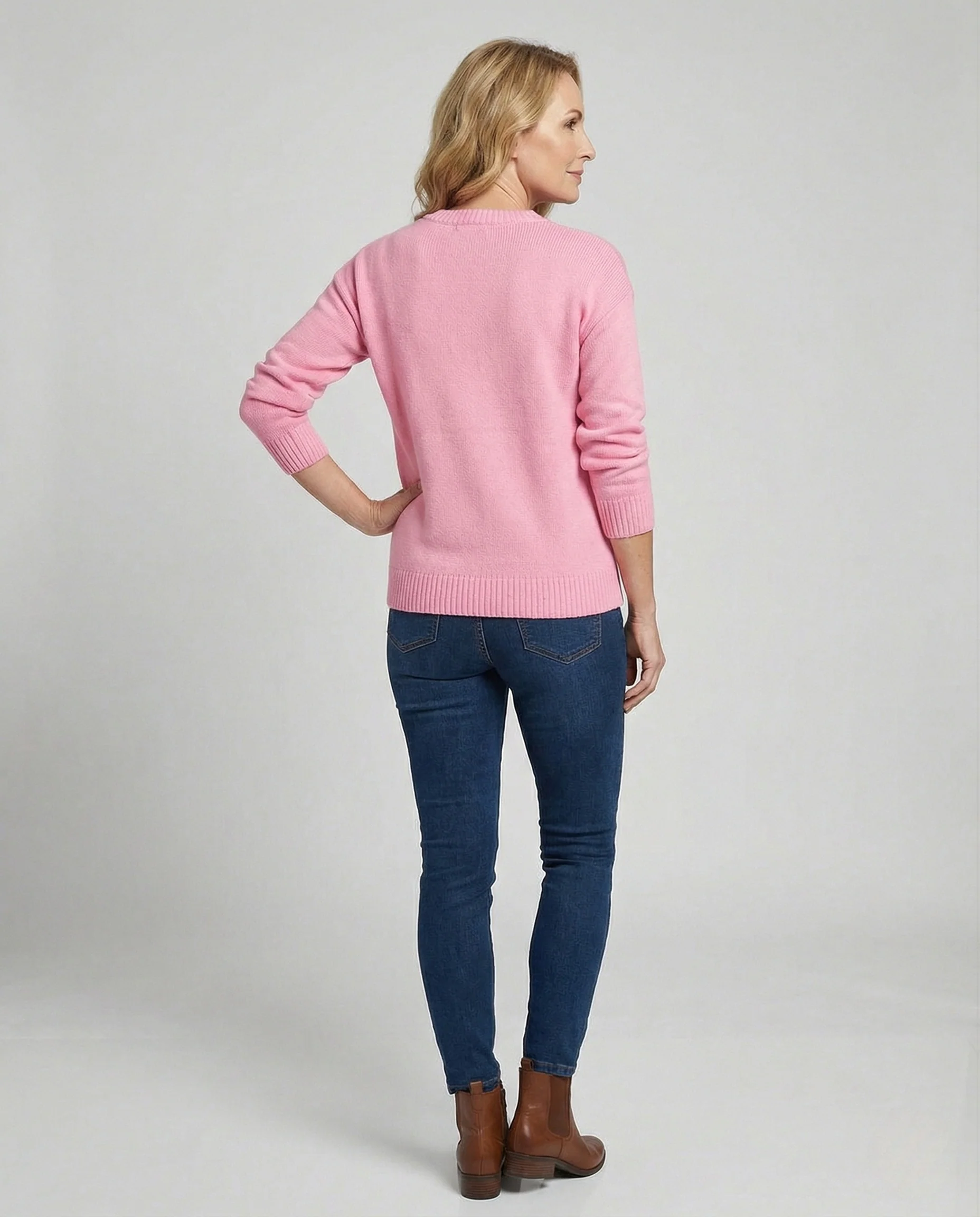 Damen Strickpullover mit Dackel-Applikation - Image 3