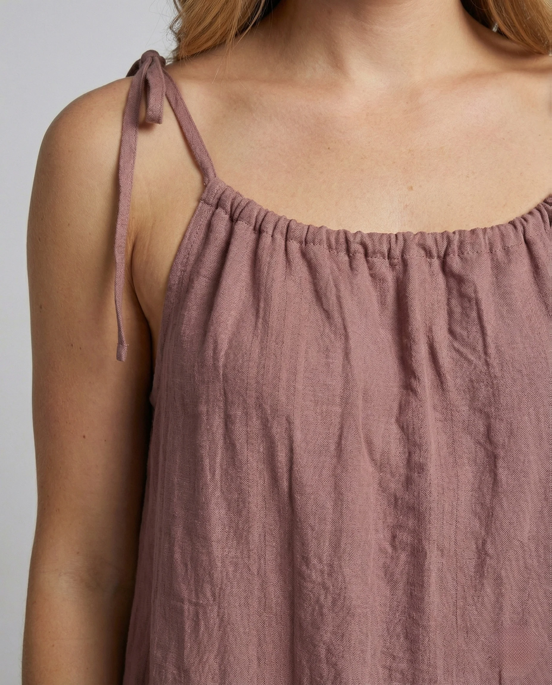 Damen Leinen Maxikleid mit Spaghettiträgern - Image 4