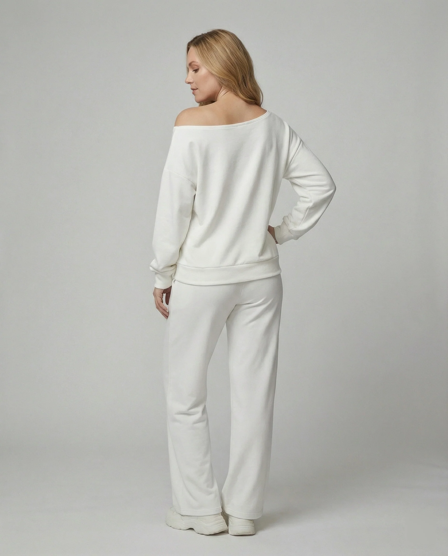 Lässiges Off-Shoulder-Freizeitensemble mit Oversize-Sweatshirt und weit geschnittener Komforthose Heidi Mode - Image 2