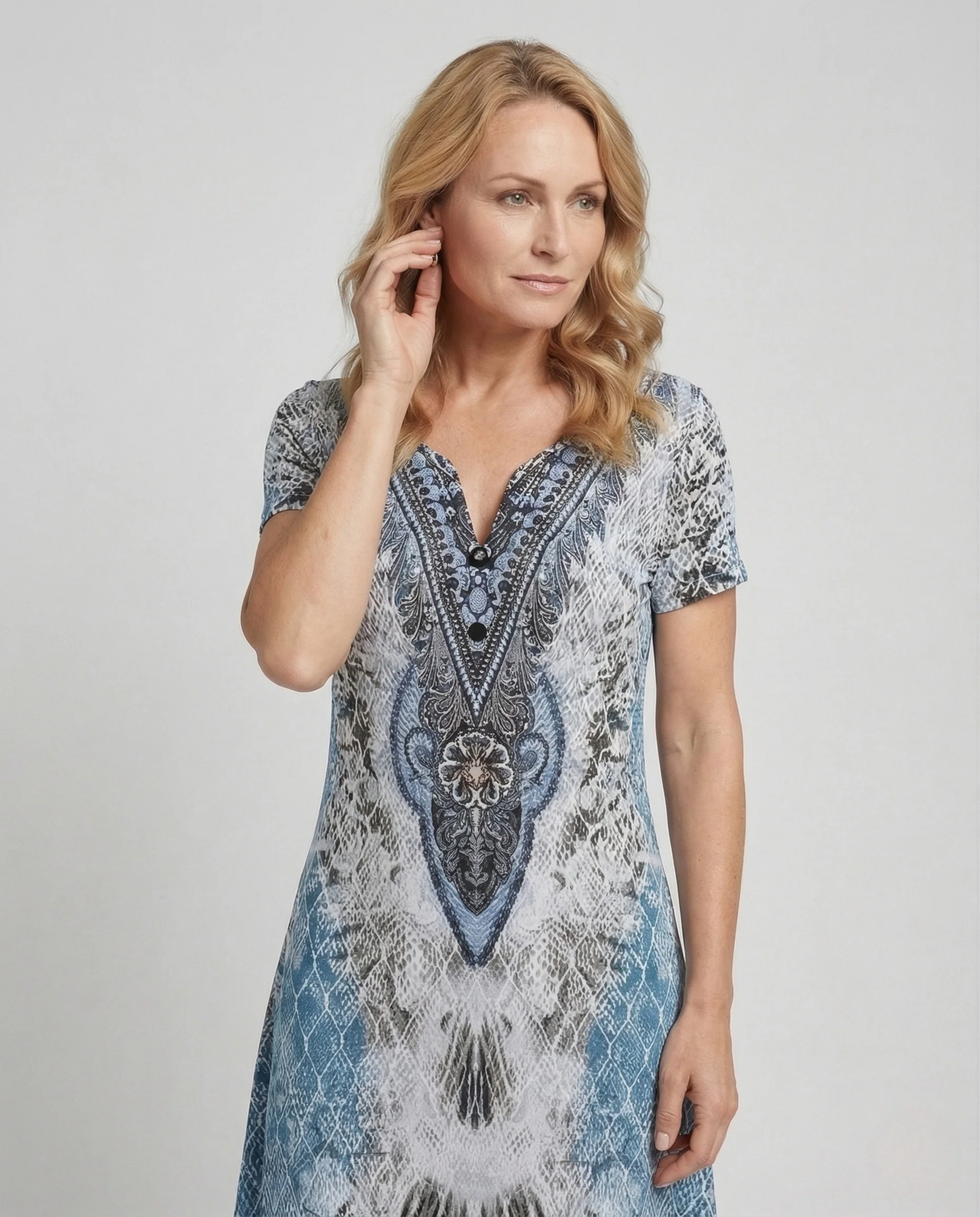 Damen Tunika-Kleid mit Ornamentmuster und Beinschlitz - Image 2